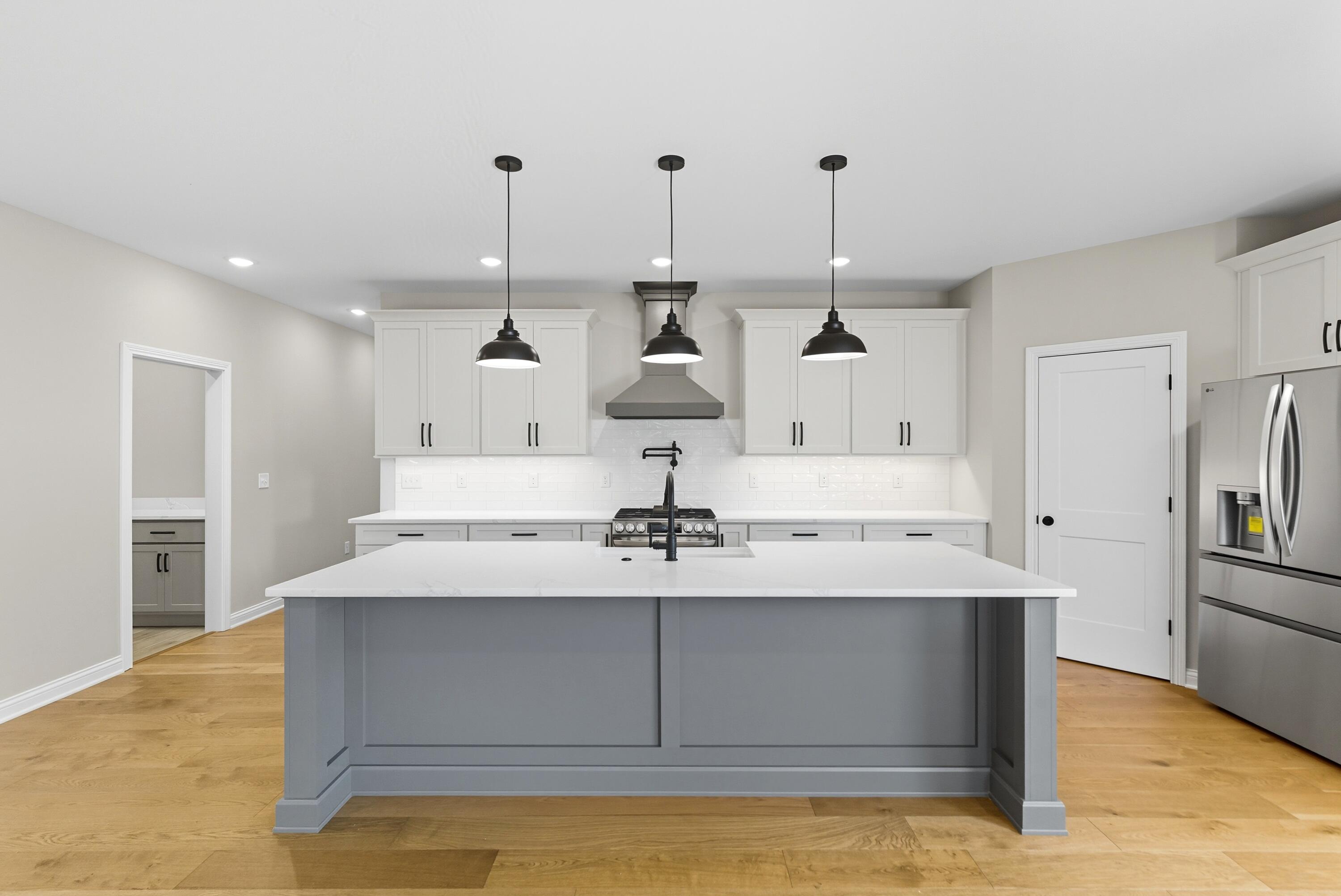 4124 Meadowlark Road