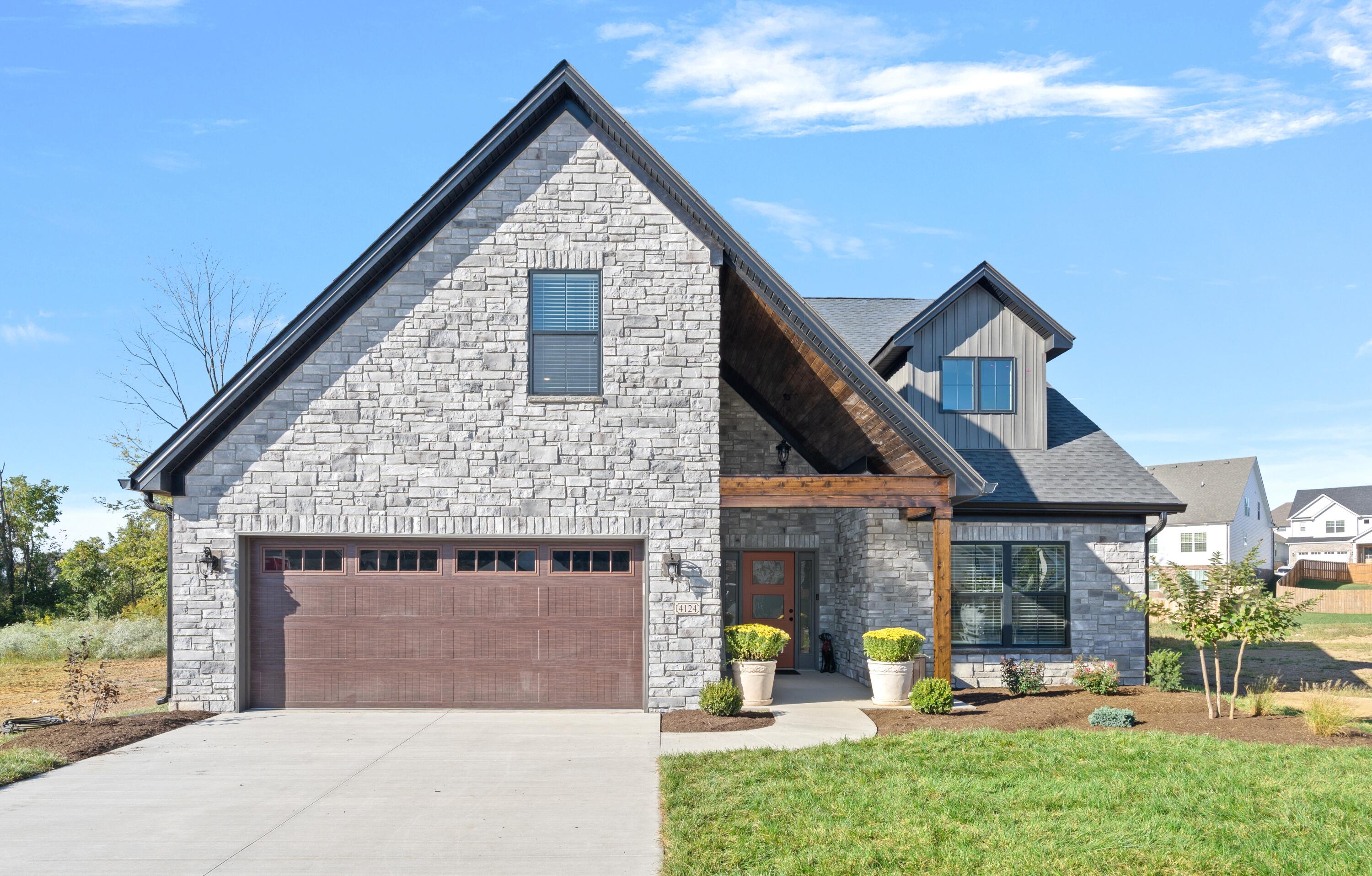 4124 Meadowlark Road