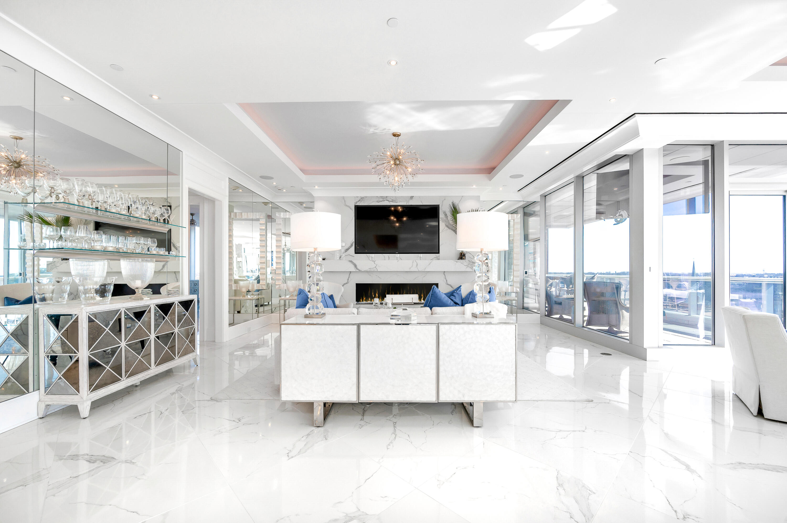 103 S Limestone Street 1150