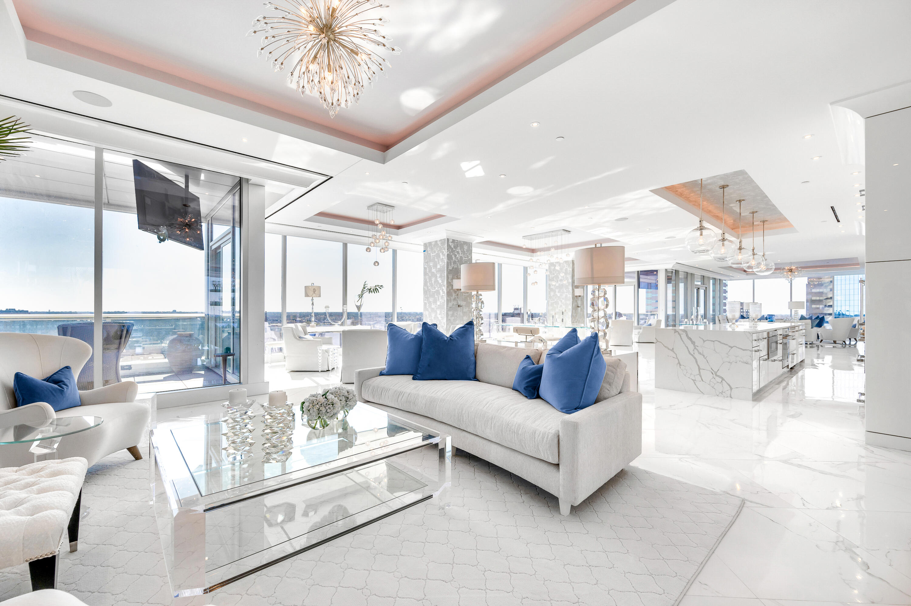 103 S Limestone Street 1150