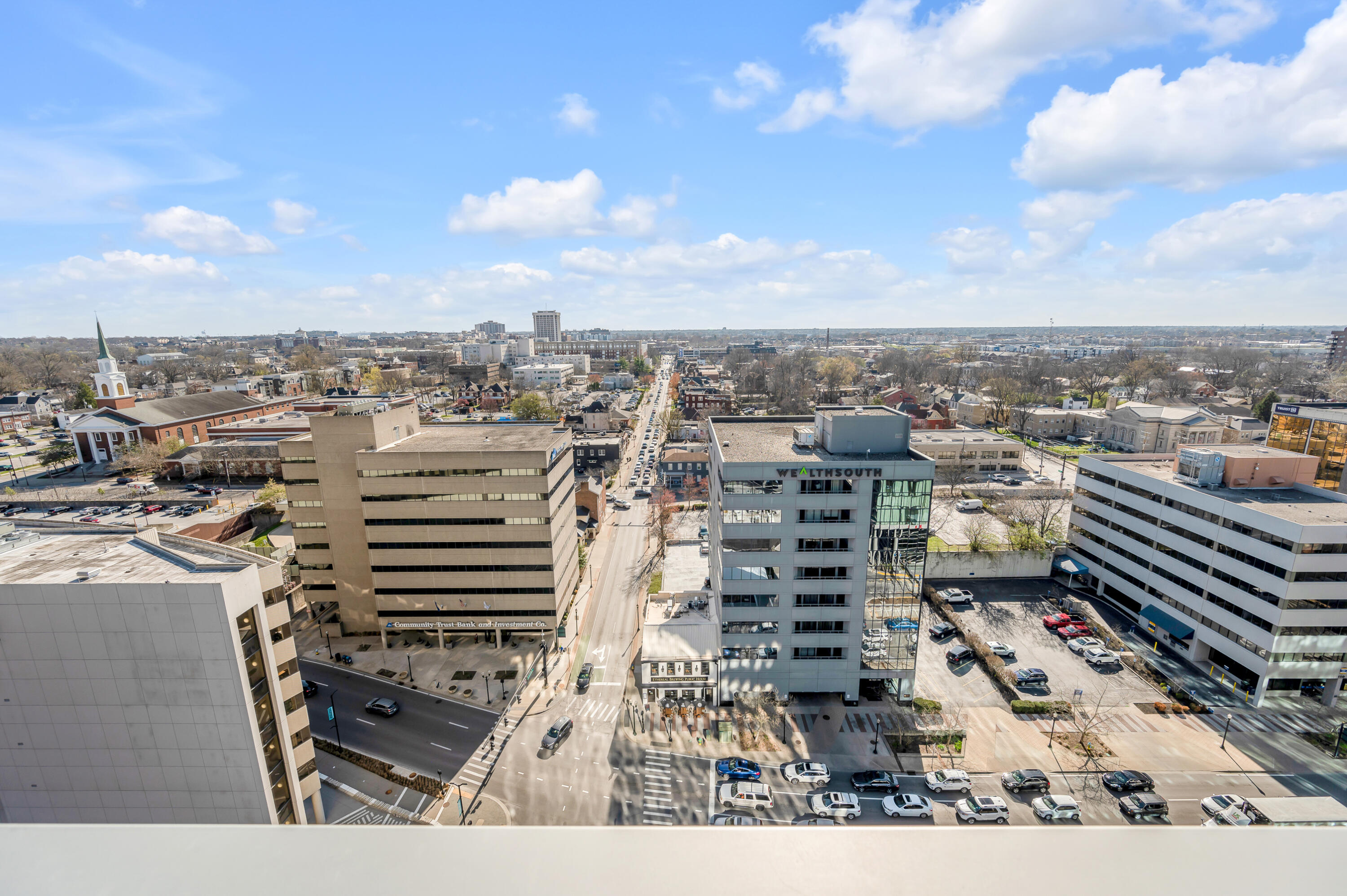 103 S Limestone Street 1150