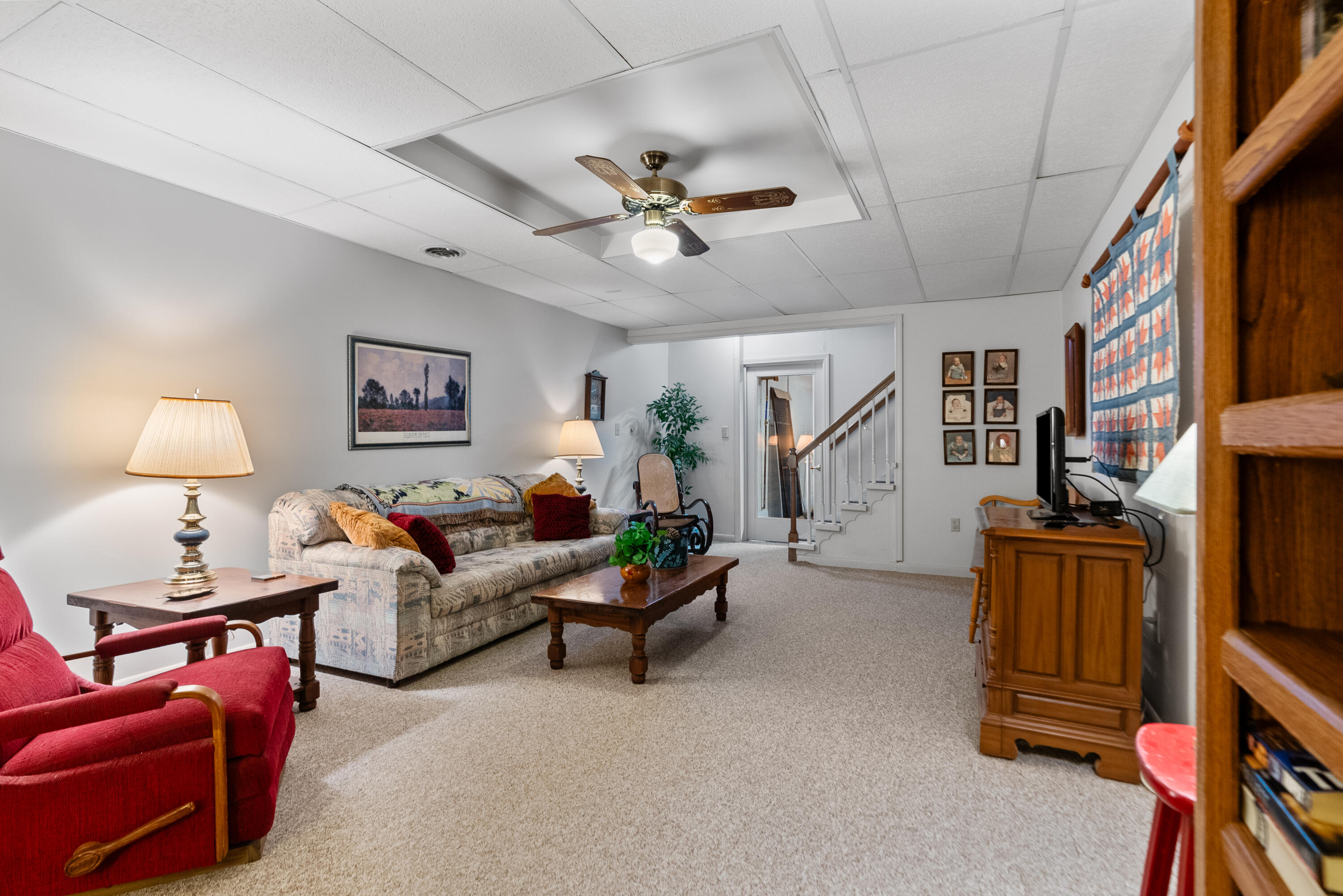 102 Camelot Drive