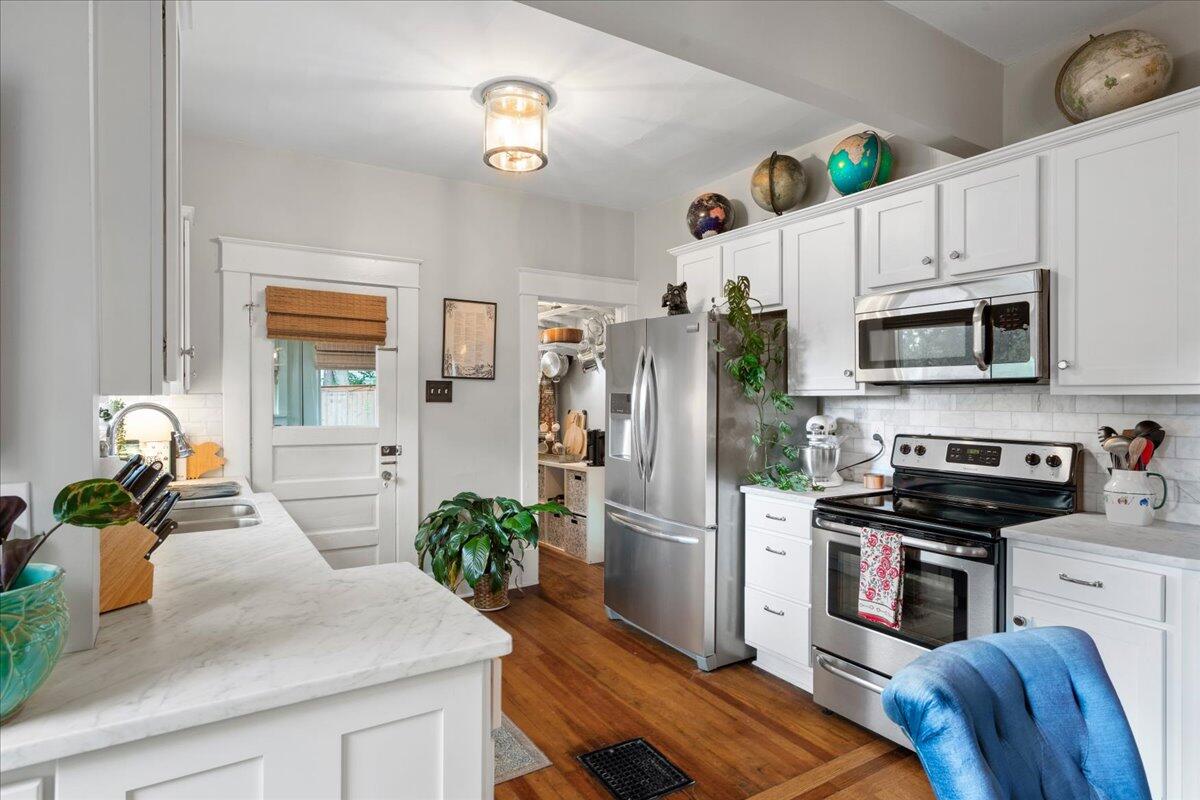 721 Tremont Avenue