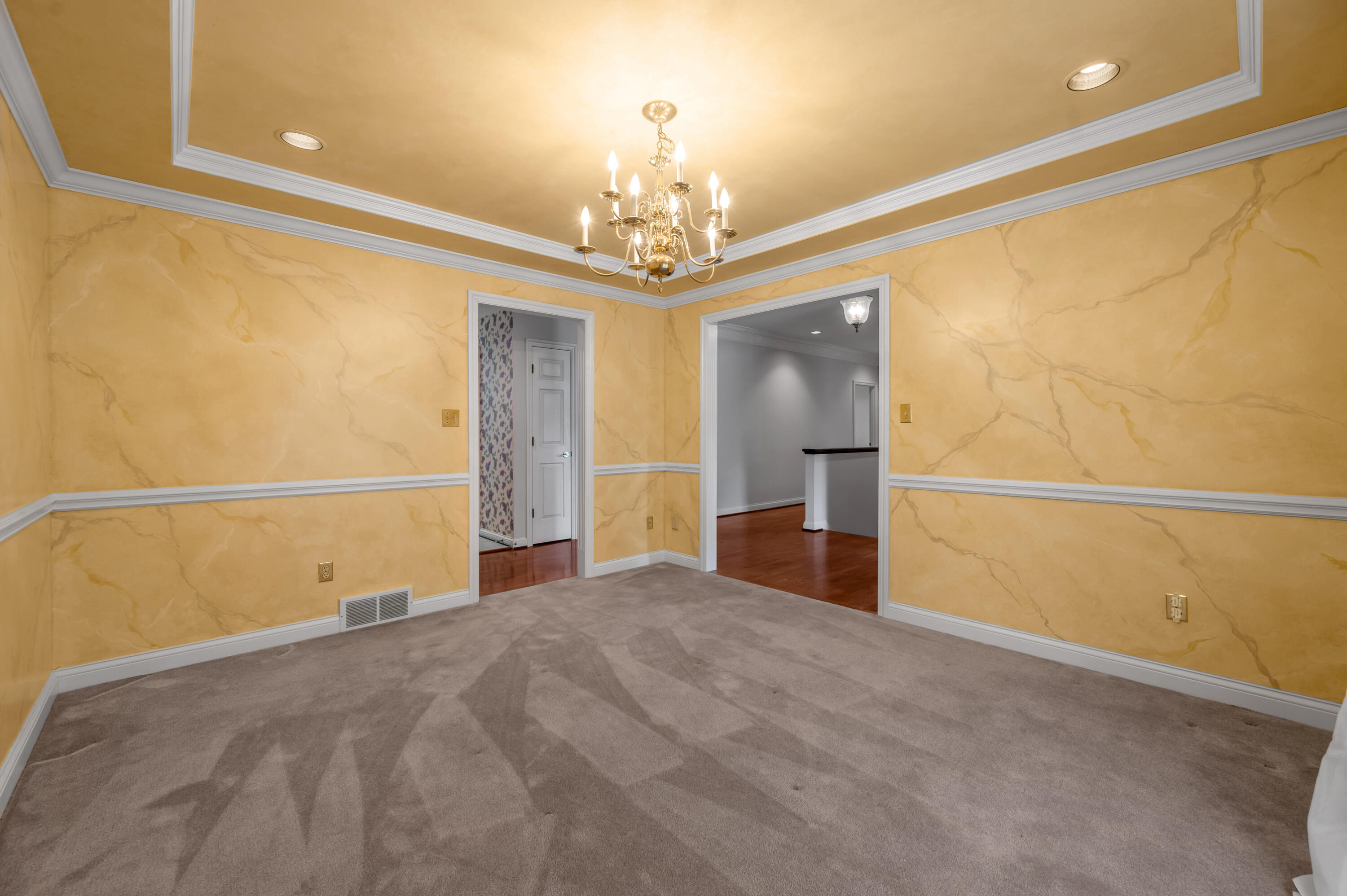 2605 Clubside Court