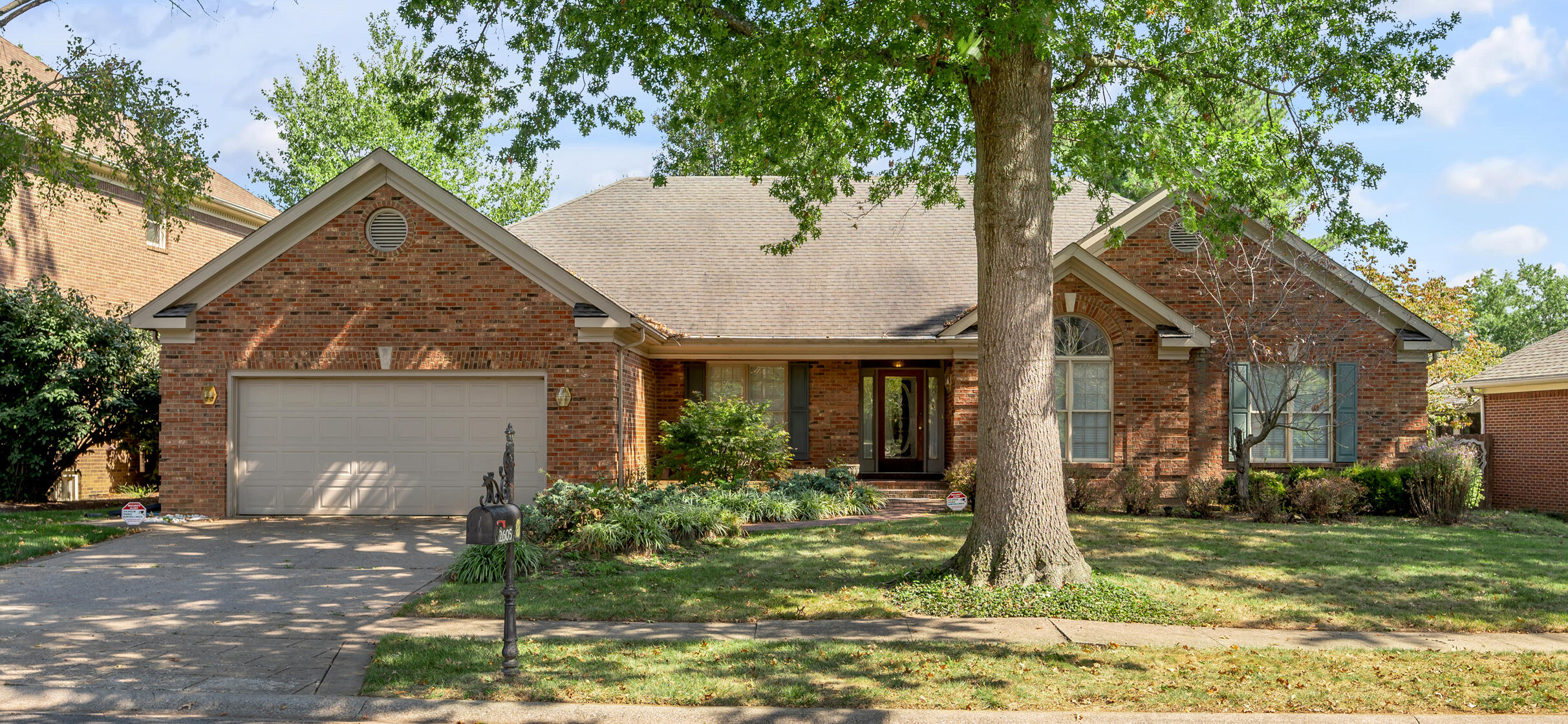 2605 Clubside Court
