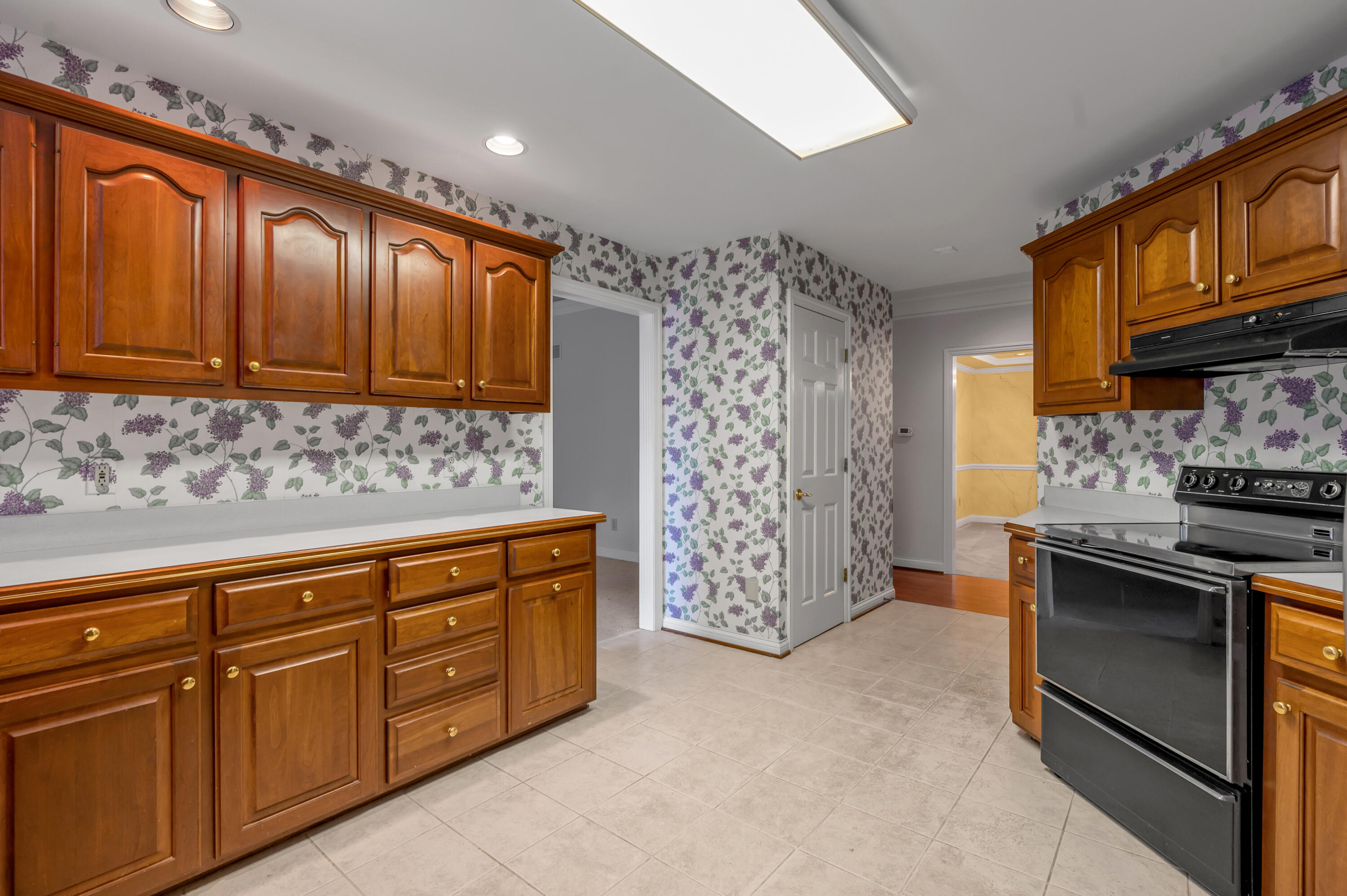 2605 Clubside Court