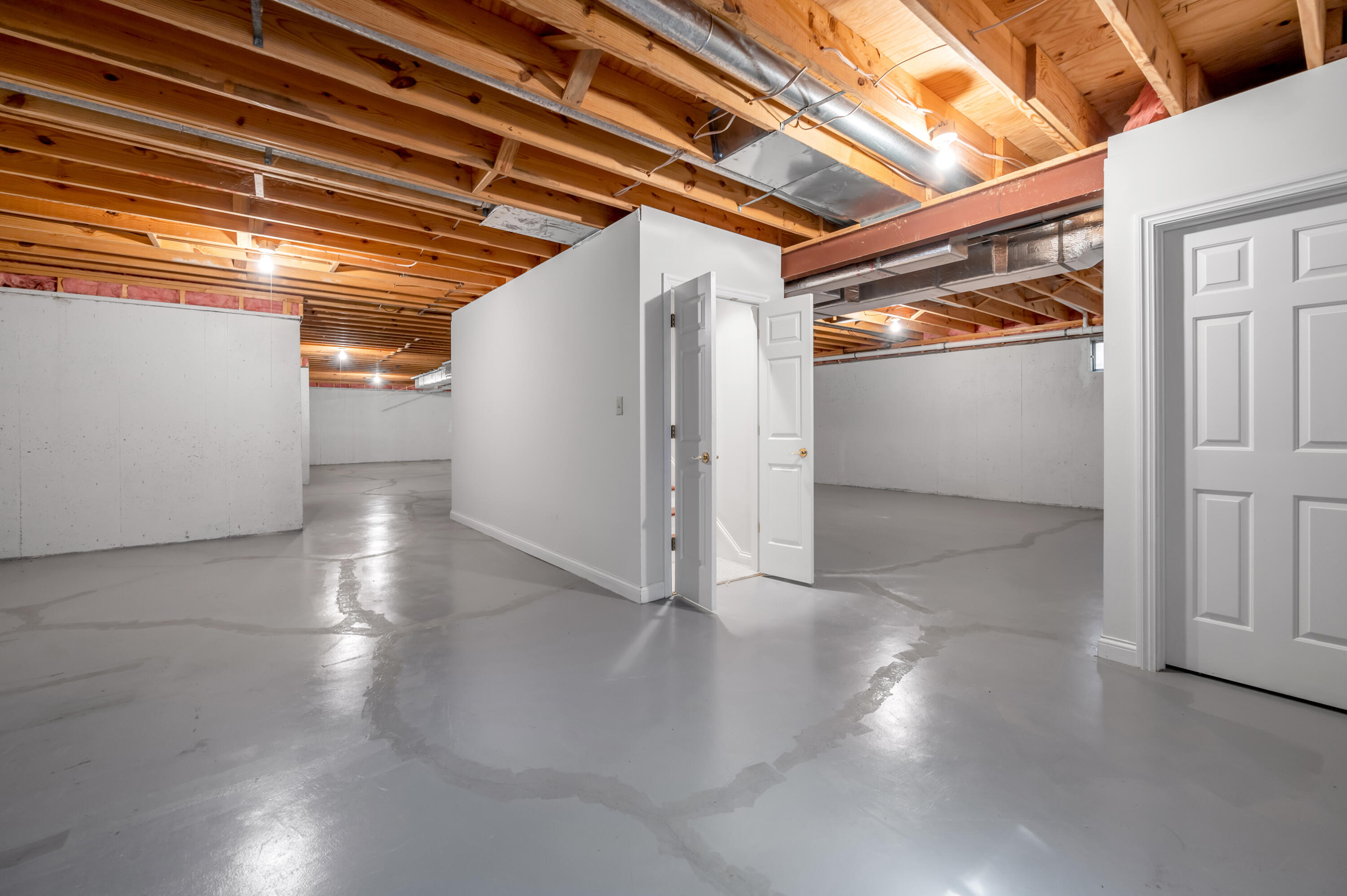 2605 Clubside Court
