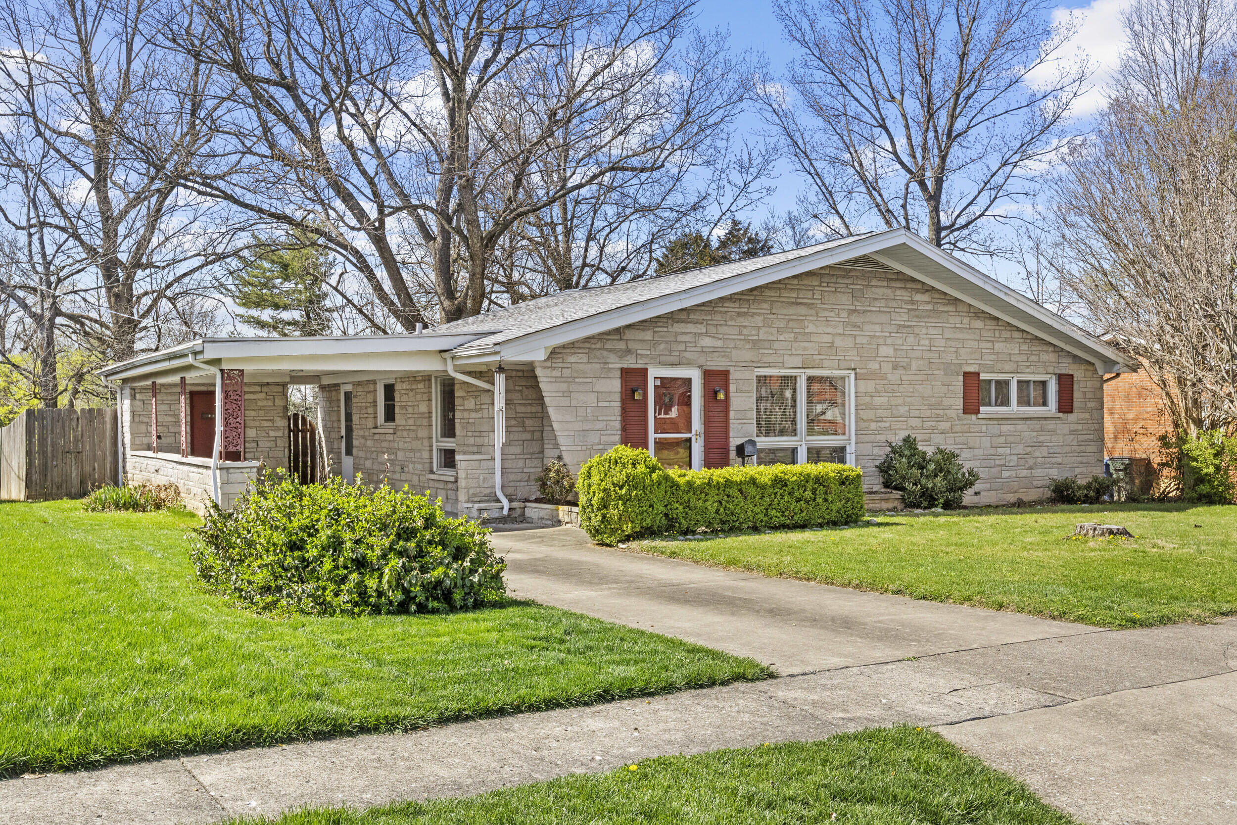 1516 Port Royal Drive