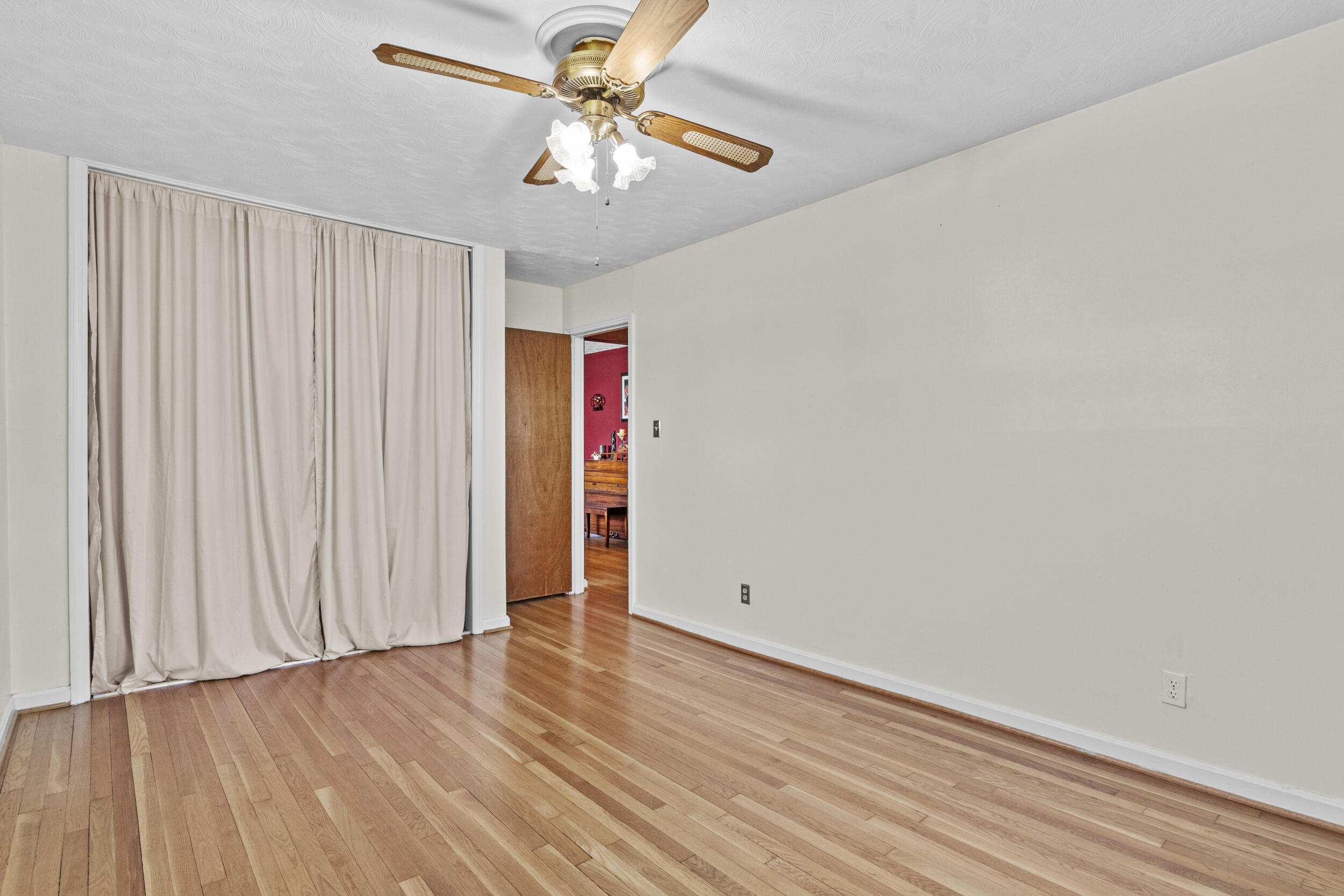 1516 Port Royal Drive