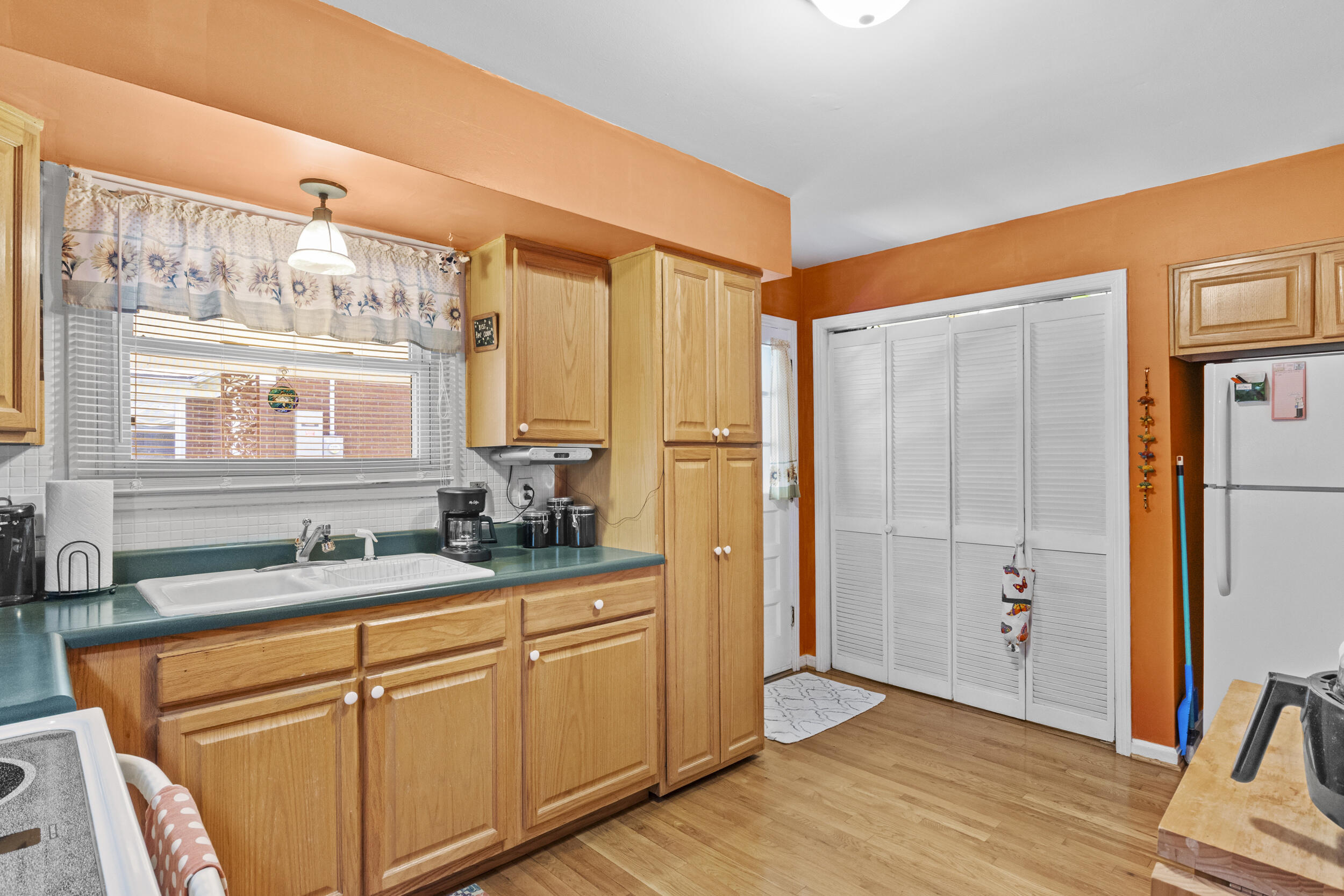 1516 Port Royal Drive