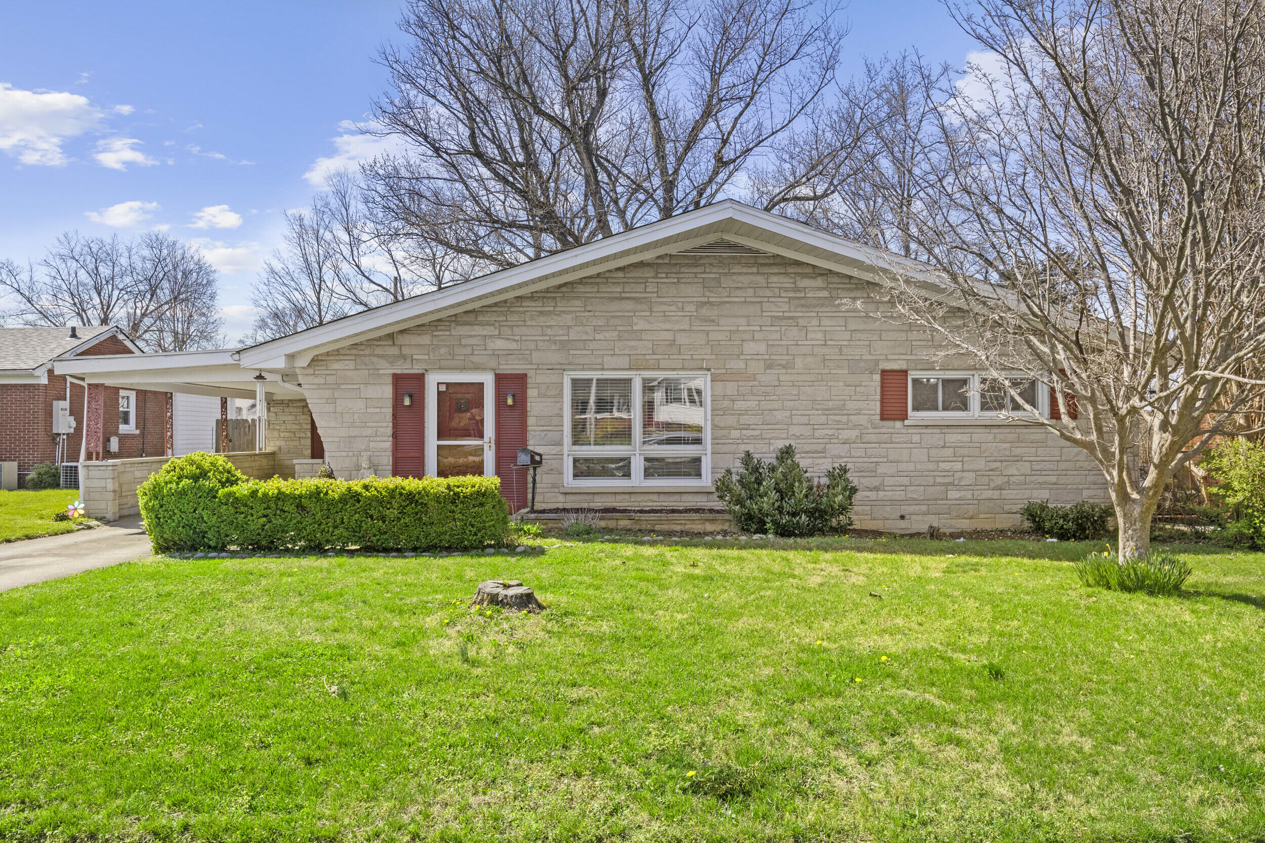 1516 Port Royal Drive