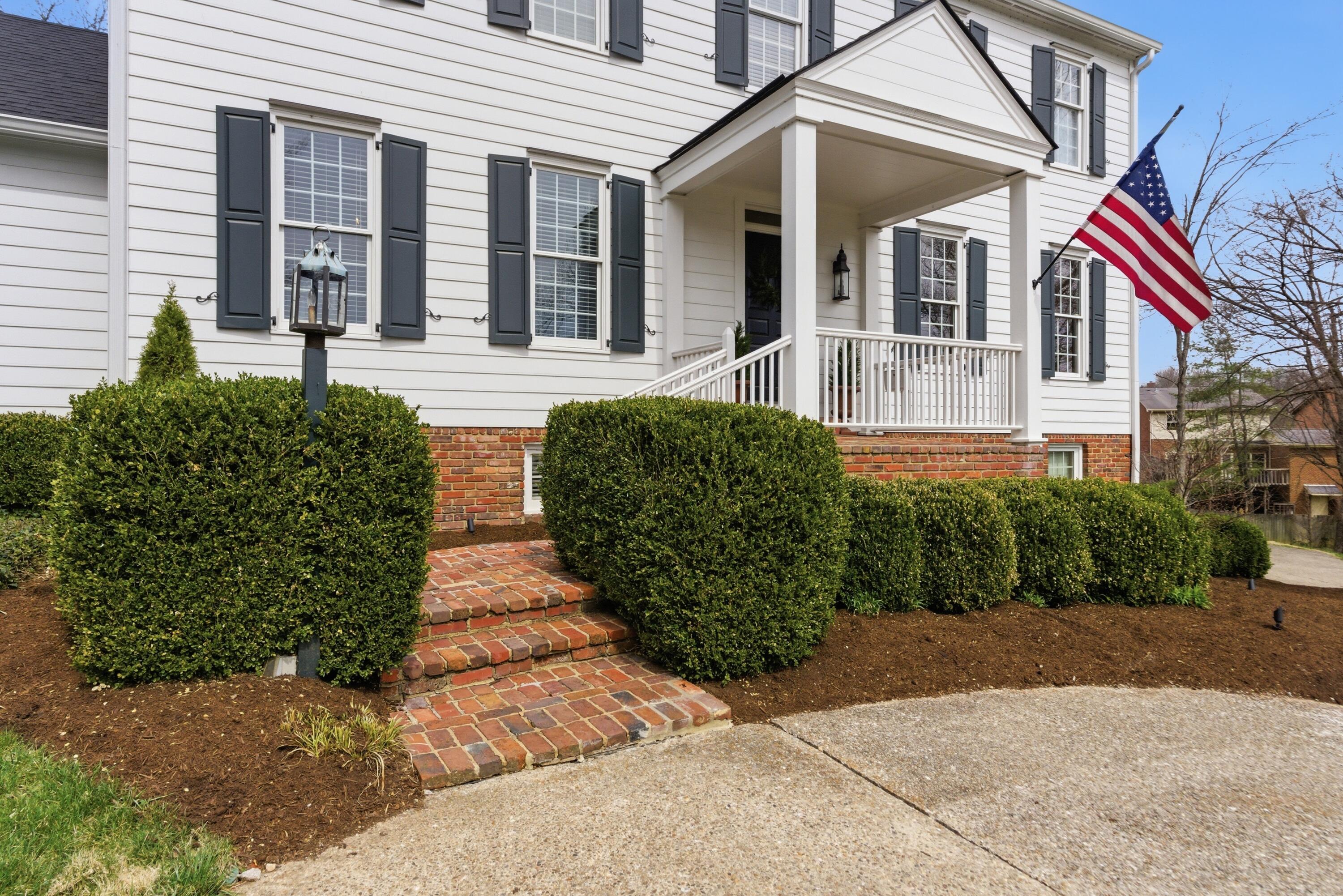 3144 Warrenwood Wynd