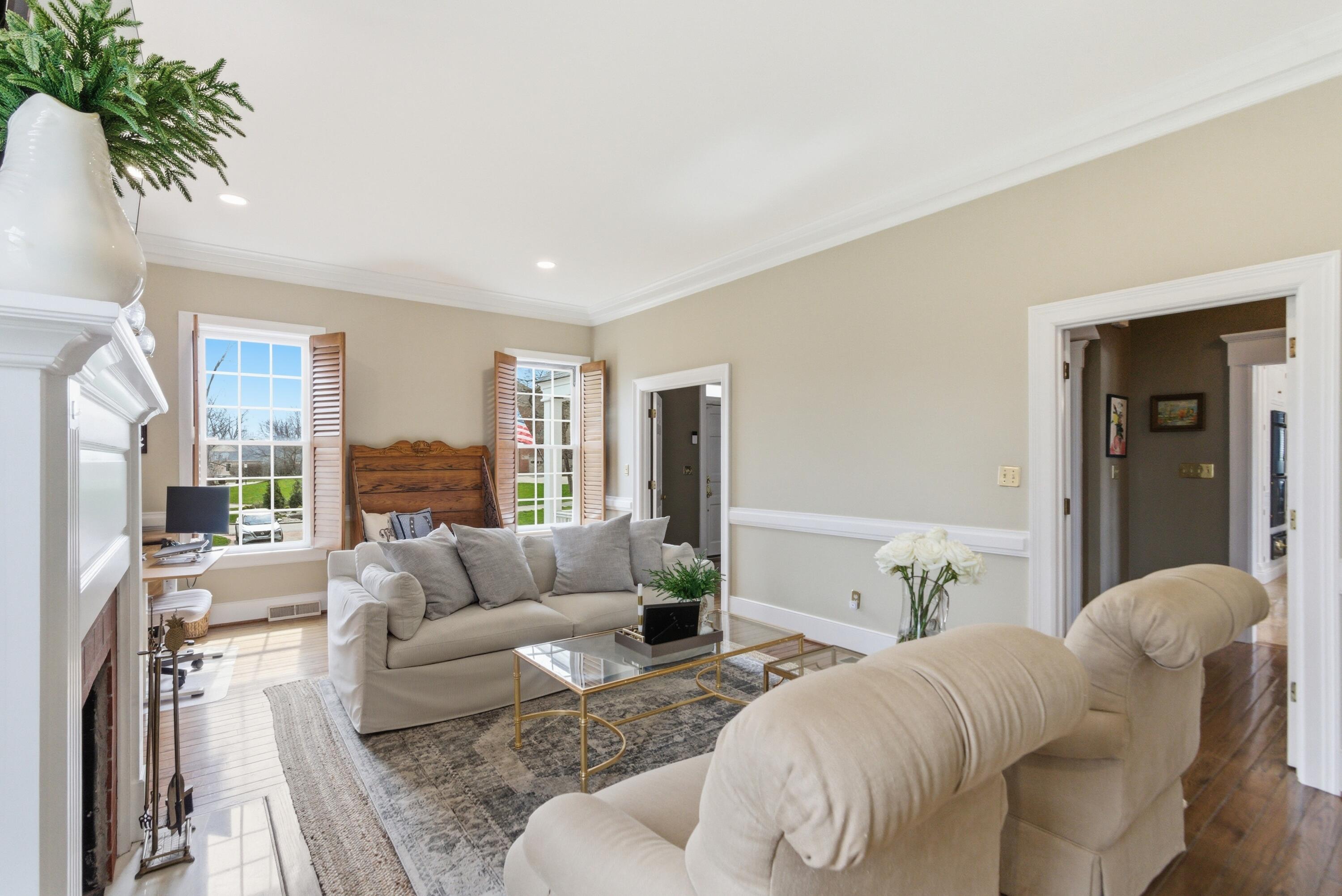 3144 Warrenwood Wynd