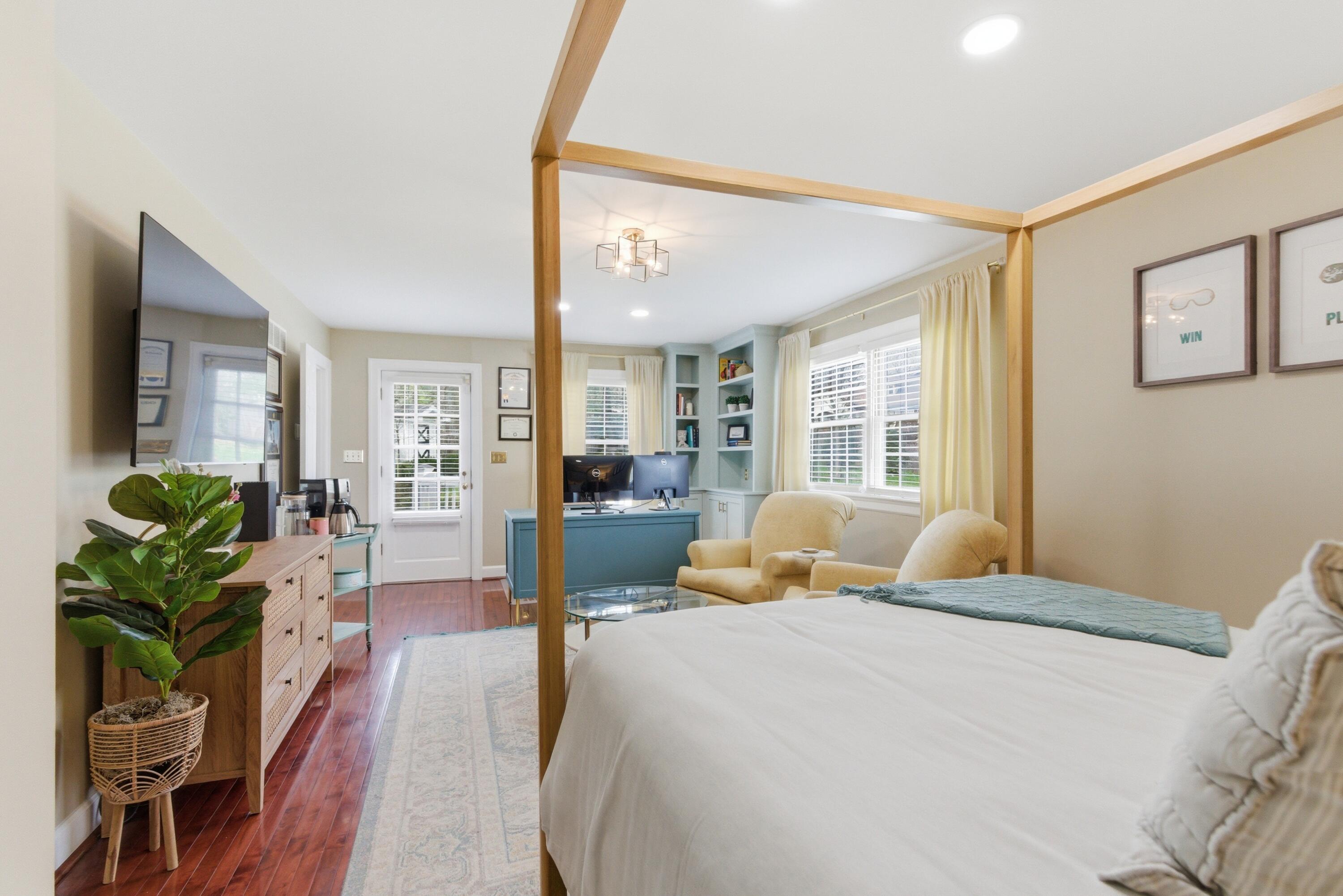 3144 Warrenwood Wynd