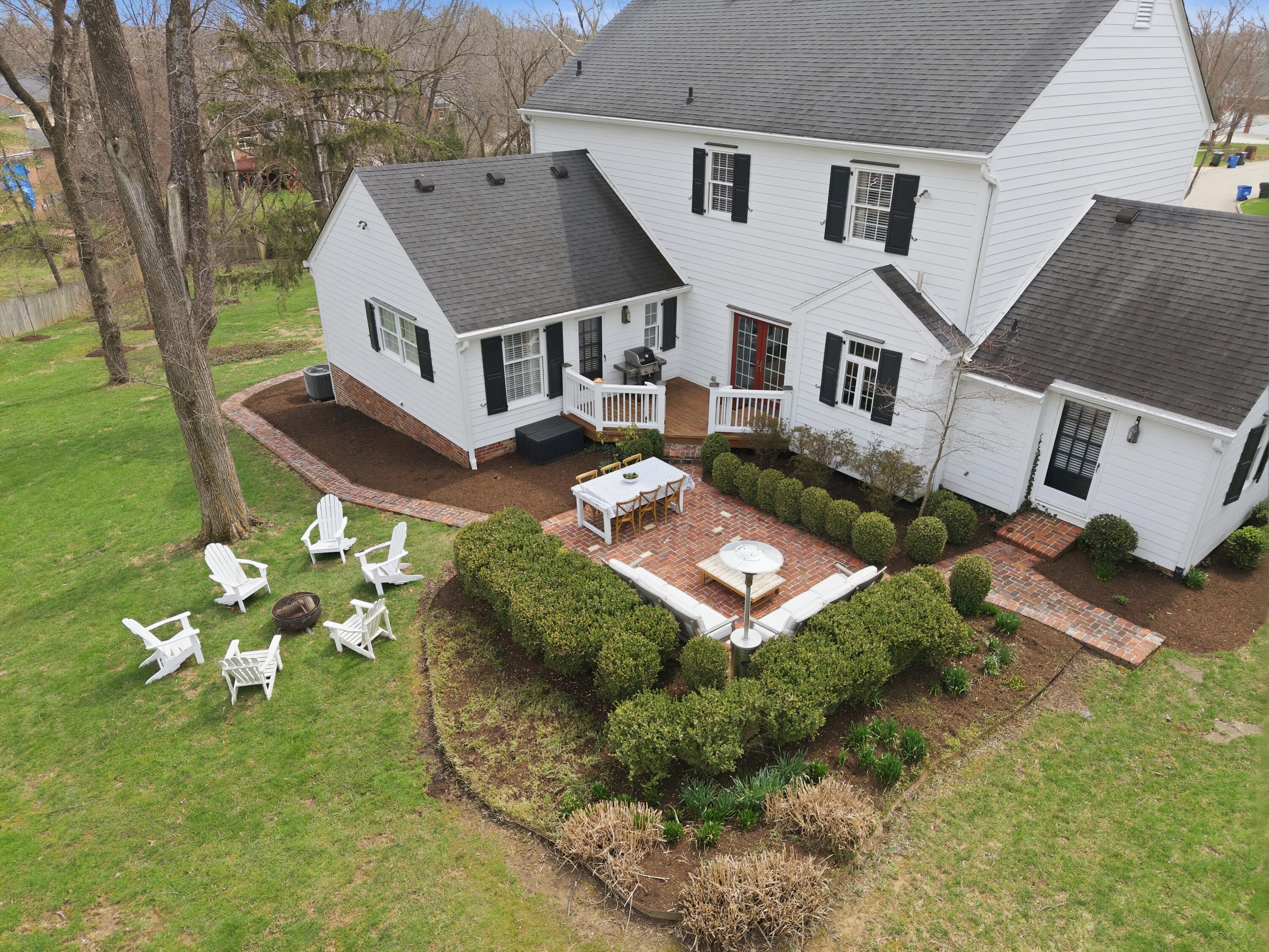 3144 Warrenwood Wynd