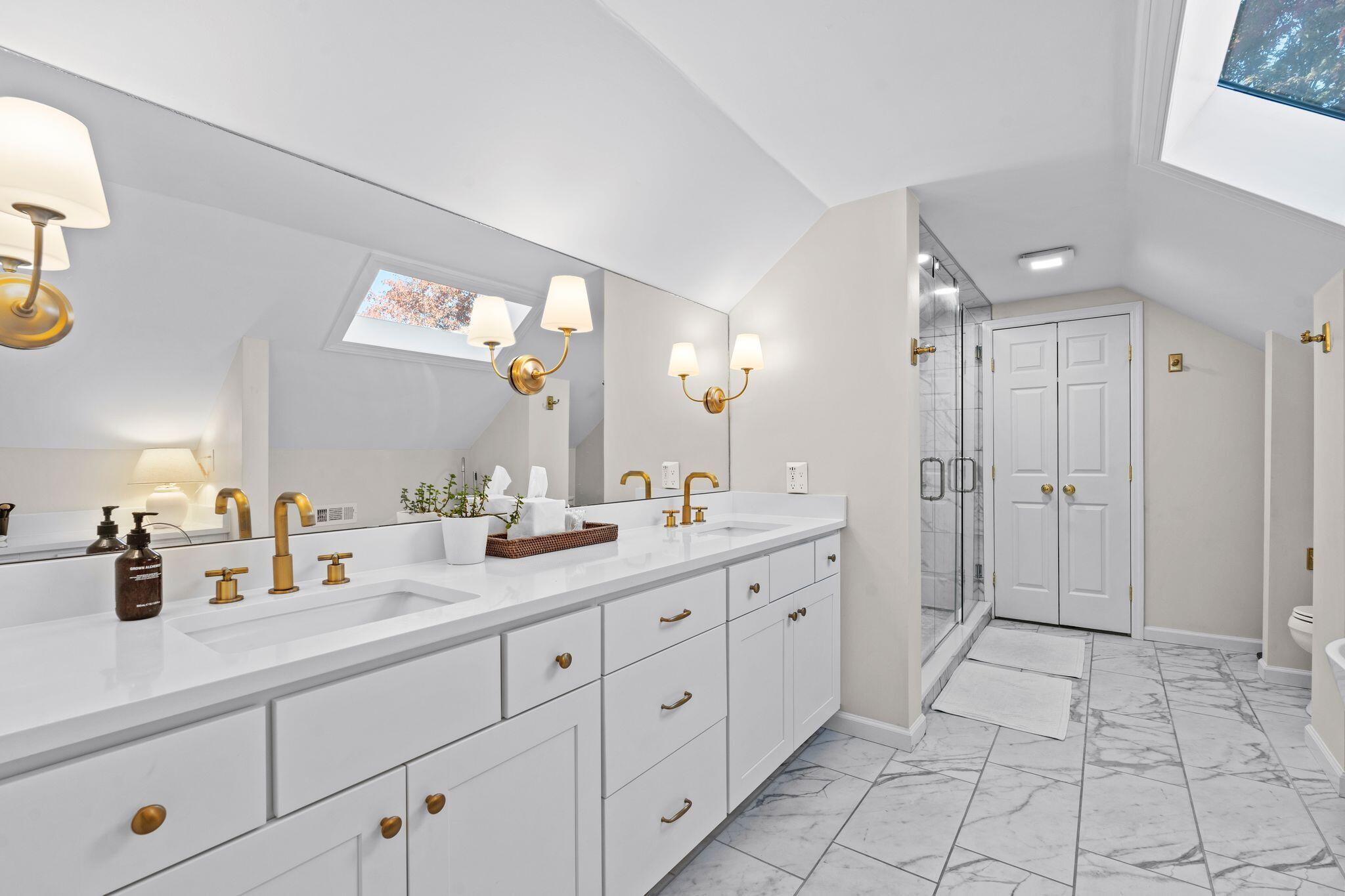 3408 Hunter Circle