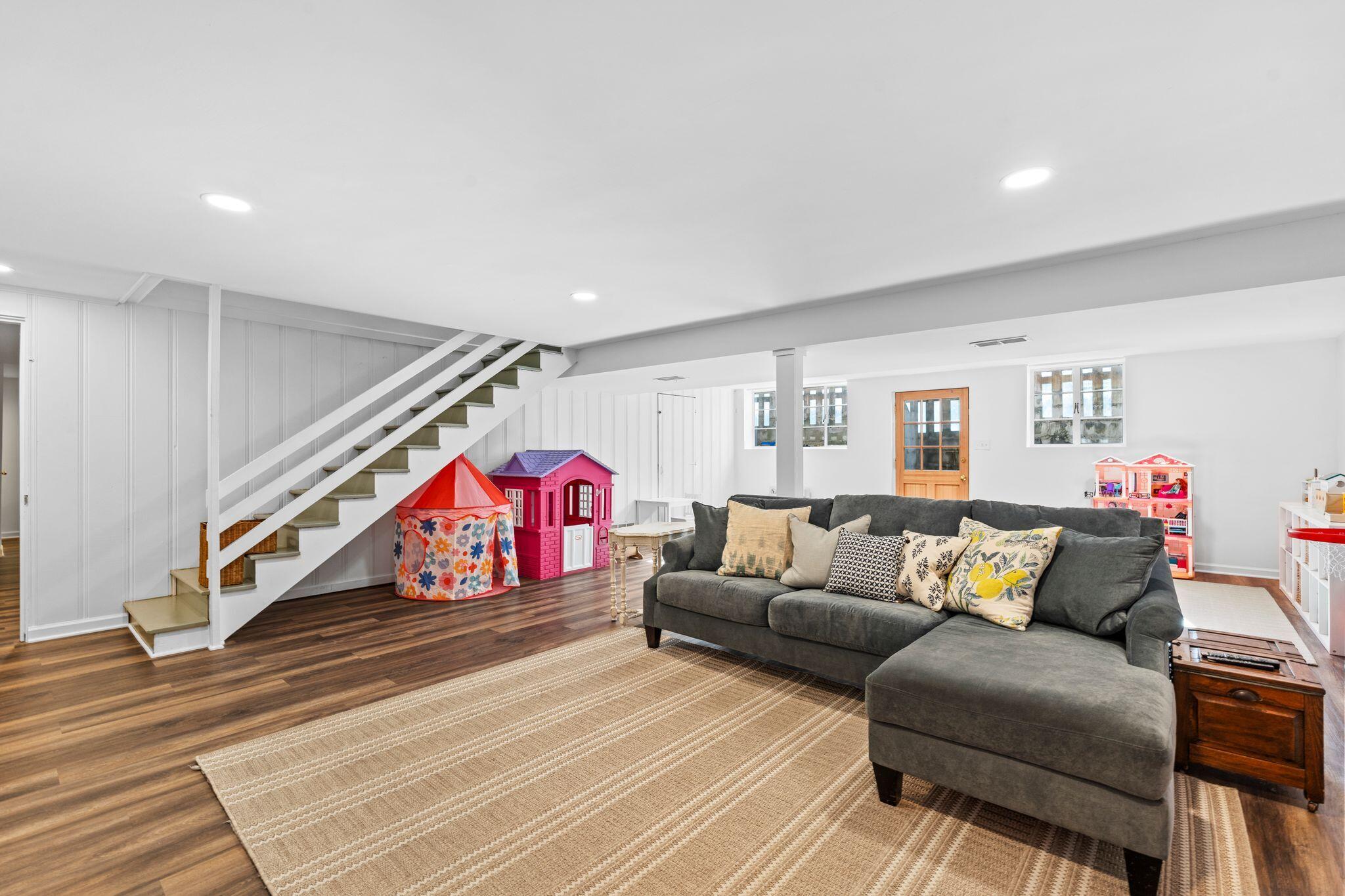 3408 Hunter Circle