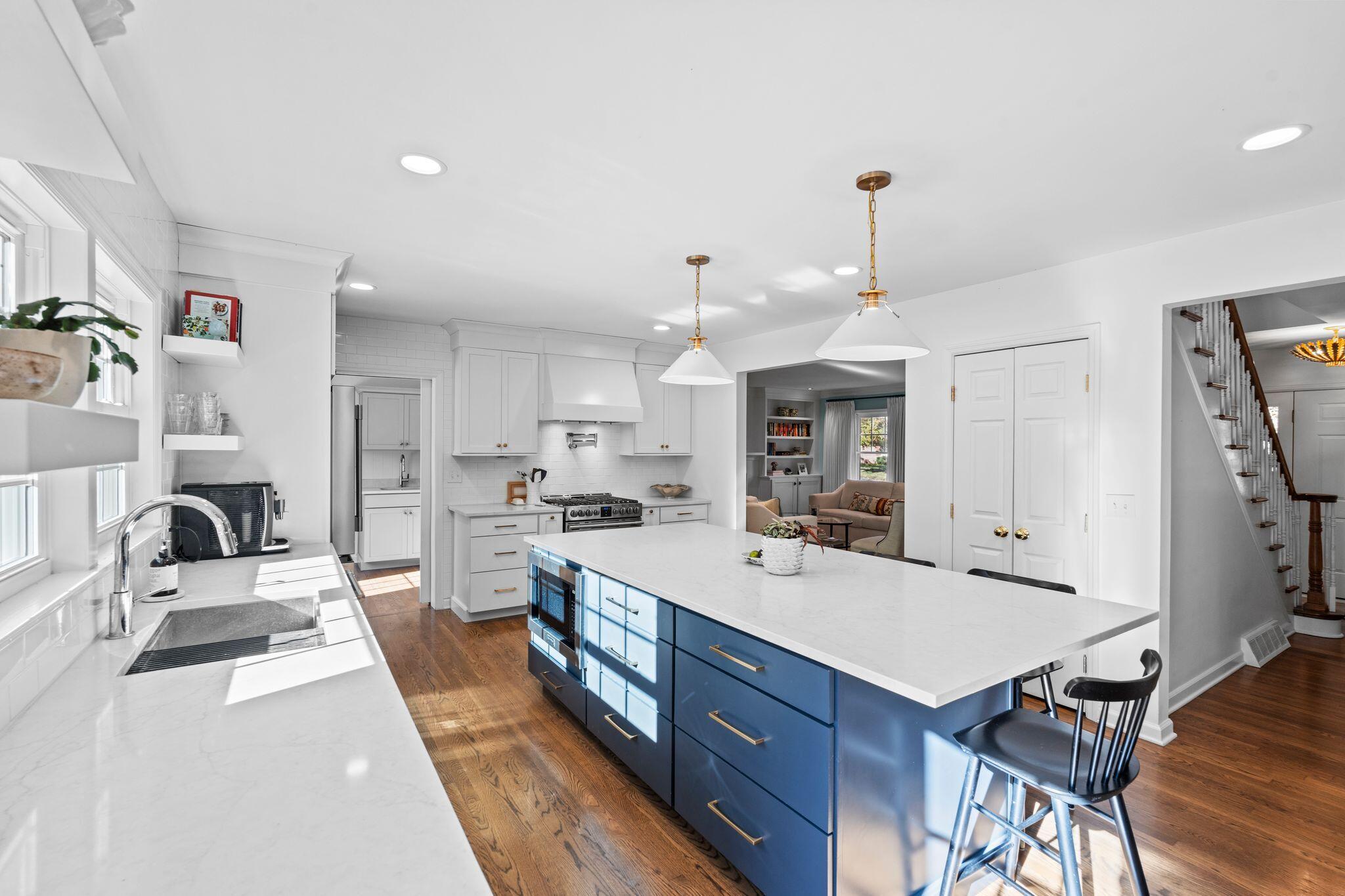 3408 Hunter Circle