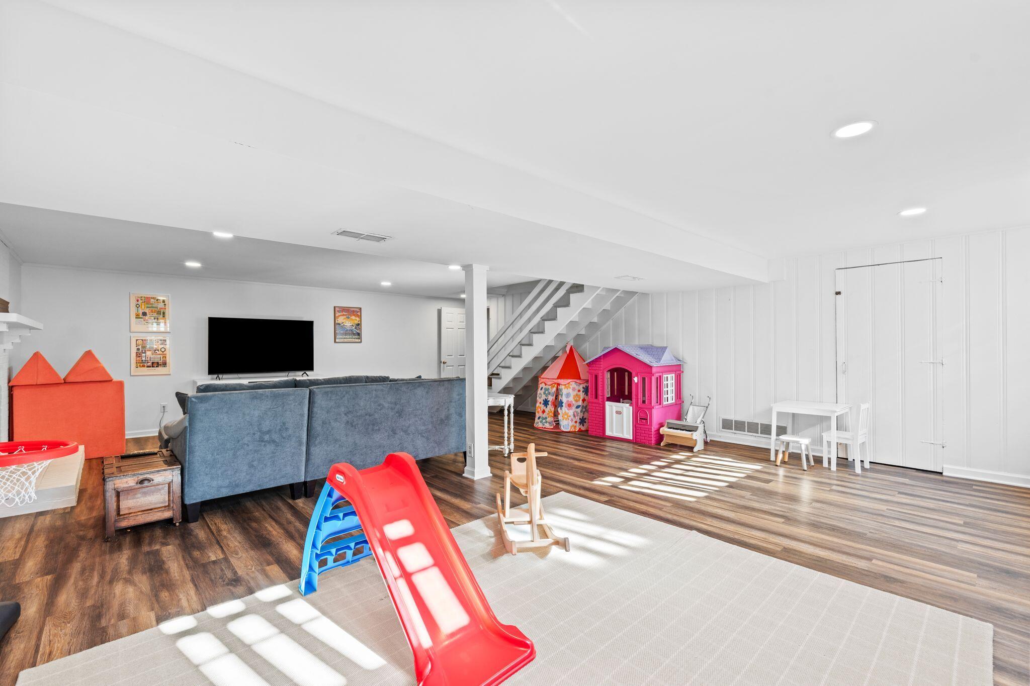 3408 Hunter Circle