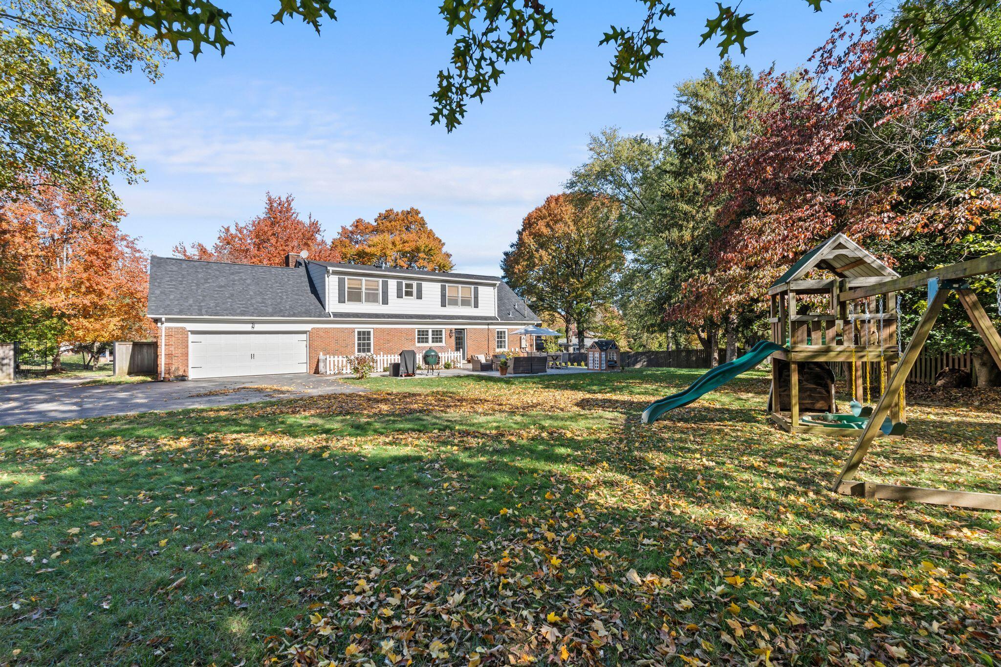 3408 Hunter Circle
