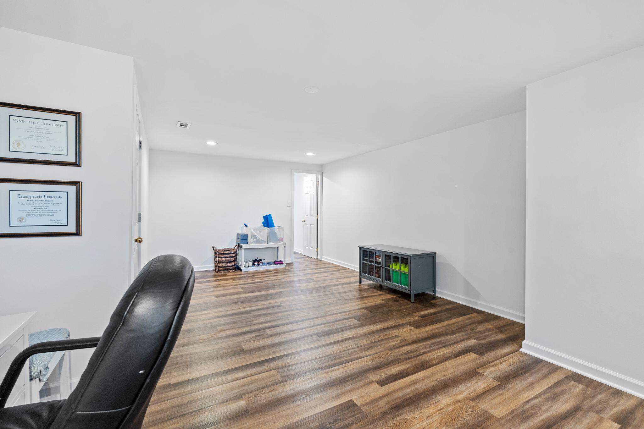3408 Hunter Circle