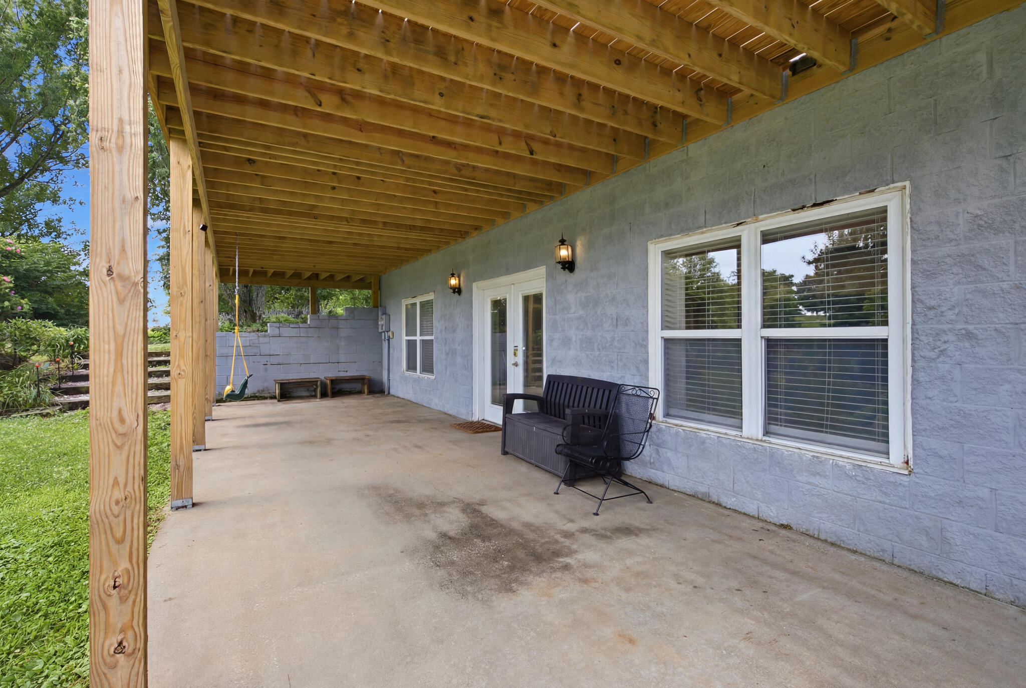 8586 Wades Mill Road