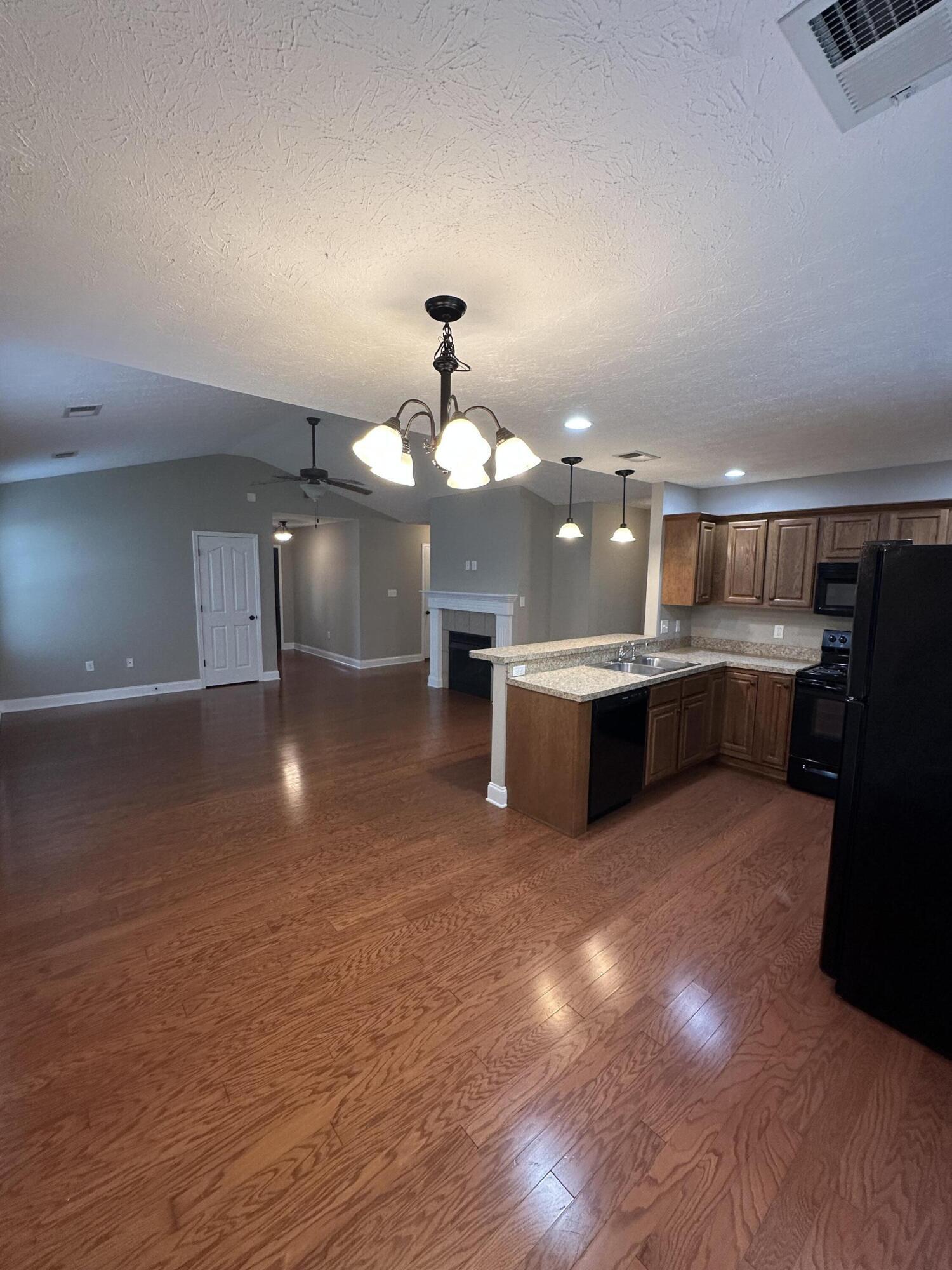 126 High Pointe Drive