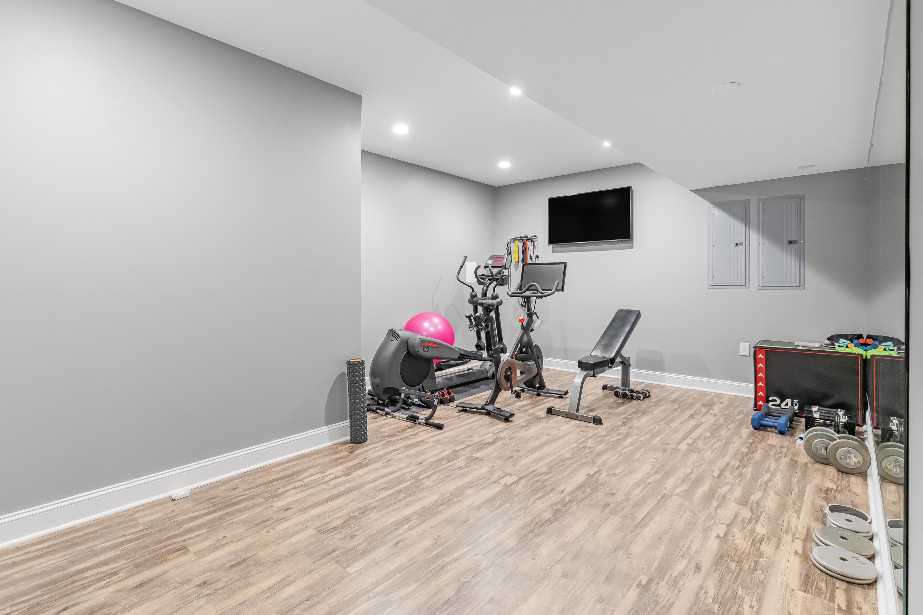 115 Mill Rock Road