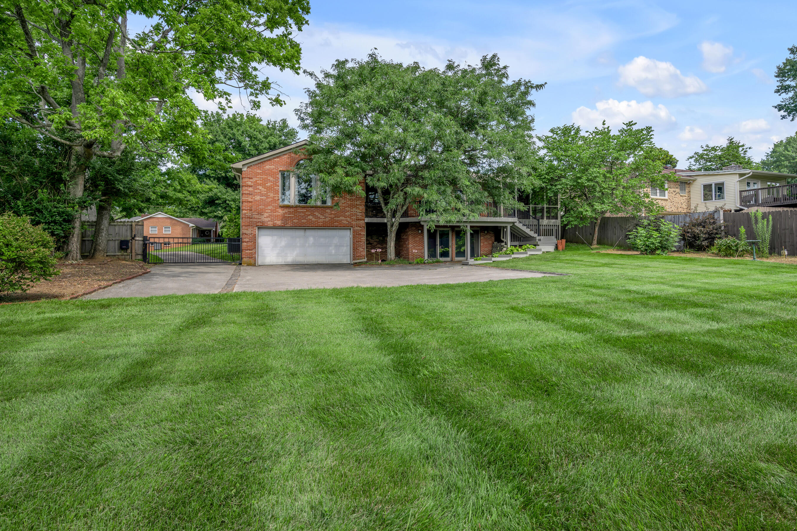 3362 Pimlico Parkway