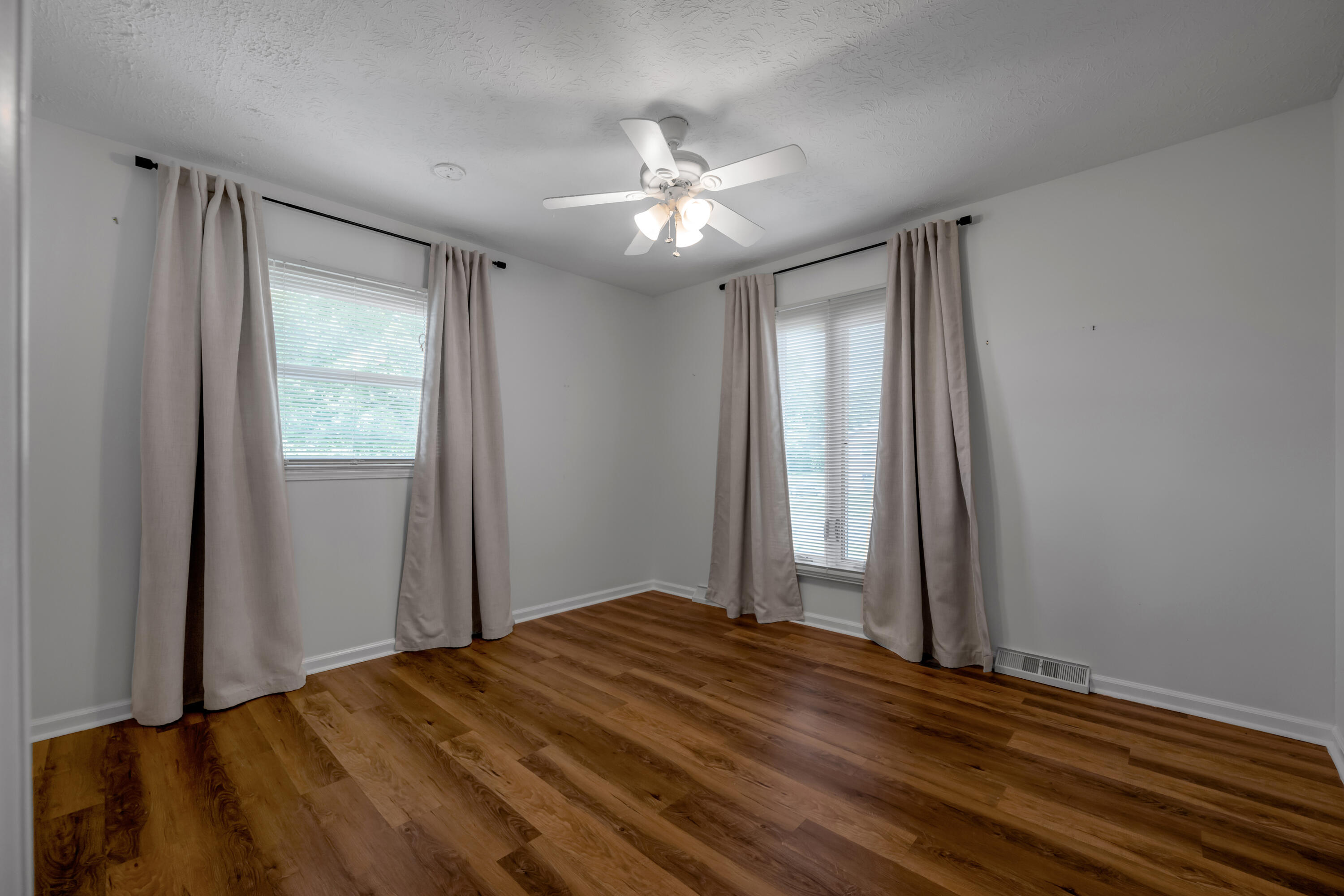 3362 Pimlico Parkway