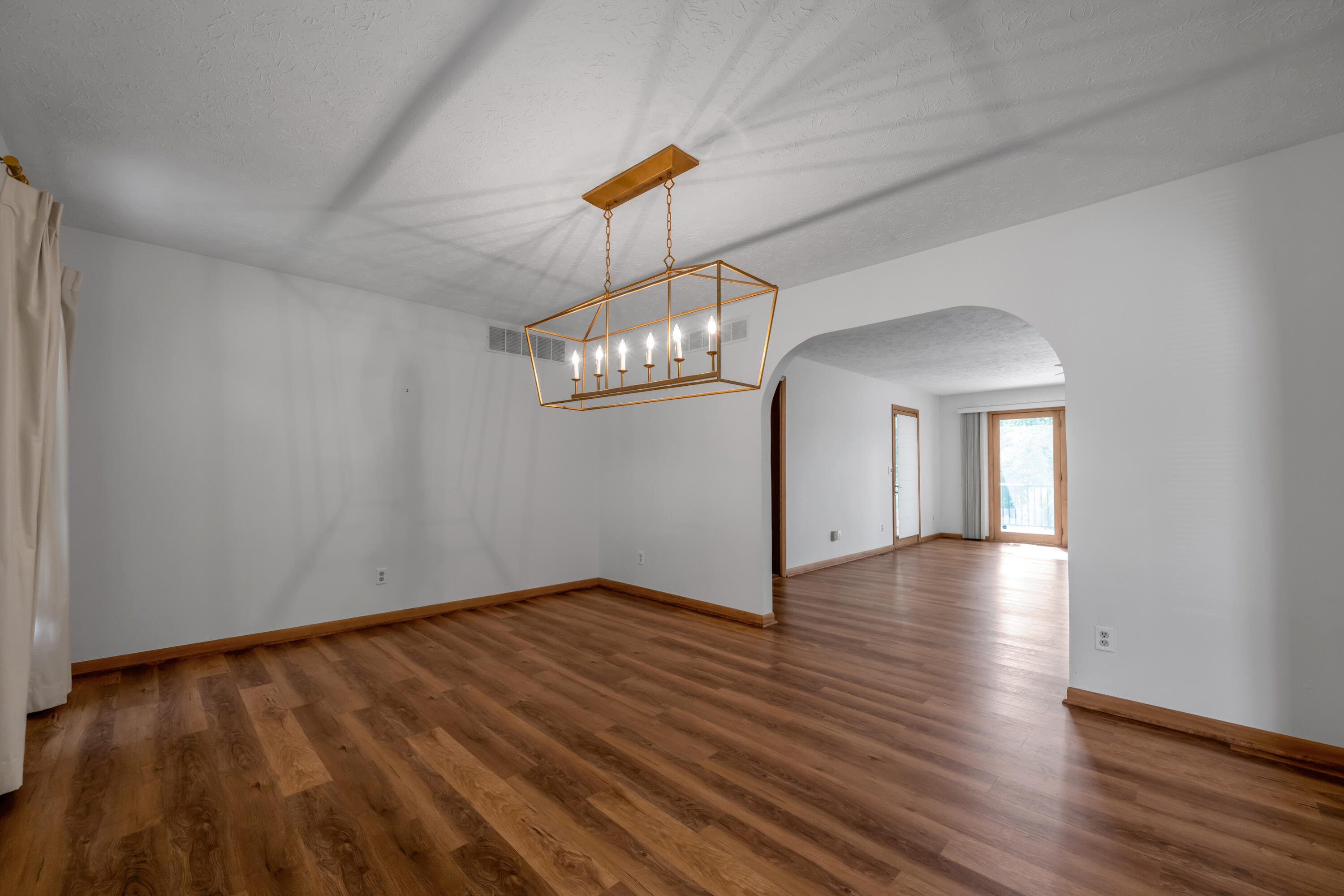 3362 Pimlico Parkway