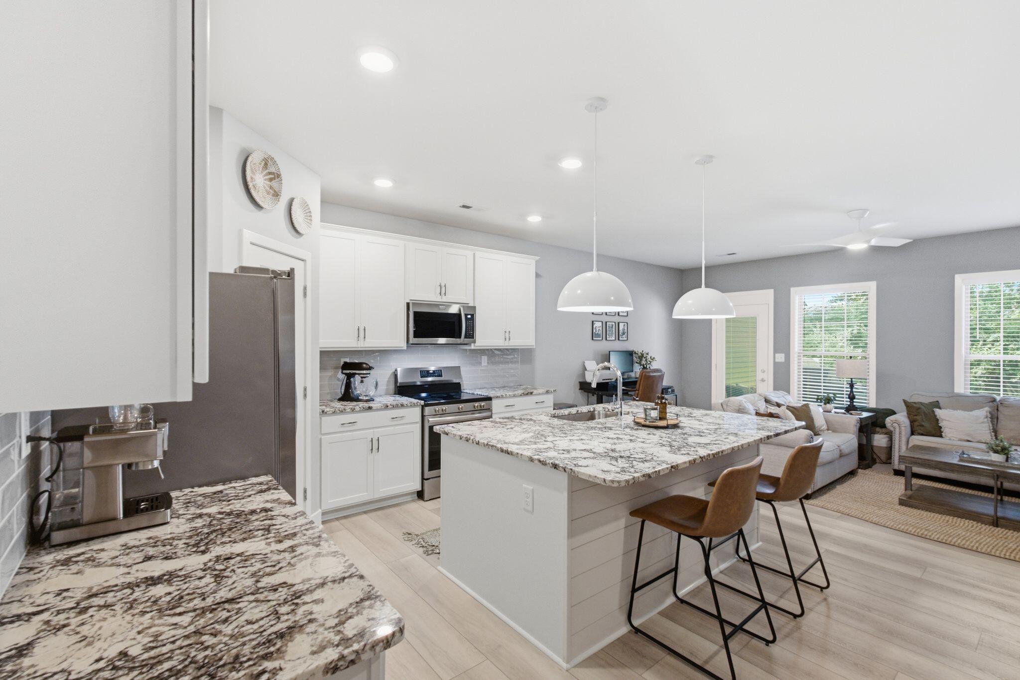 3322 Kestrel Cove