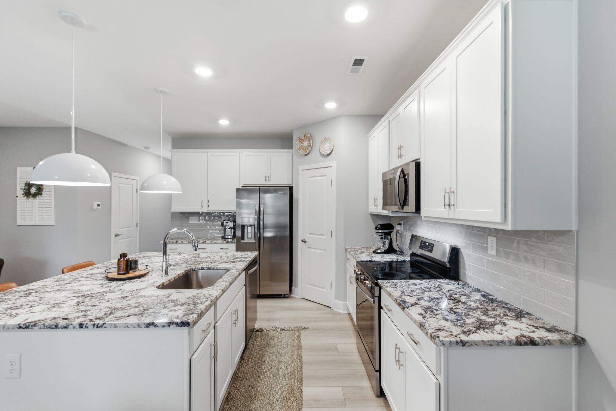 3322 Kestrel Cove