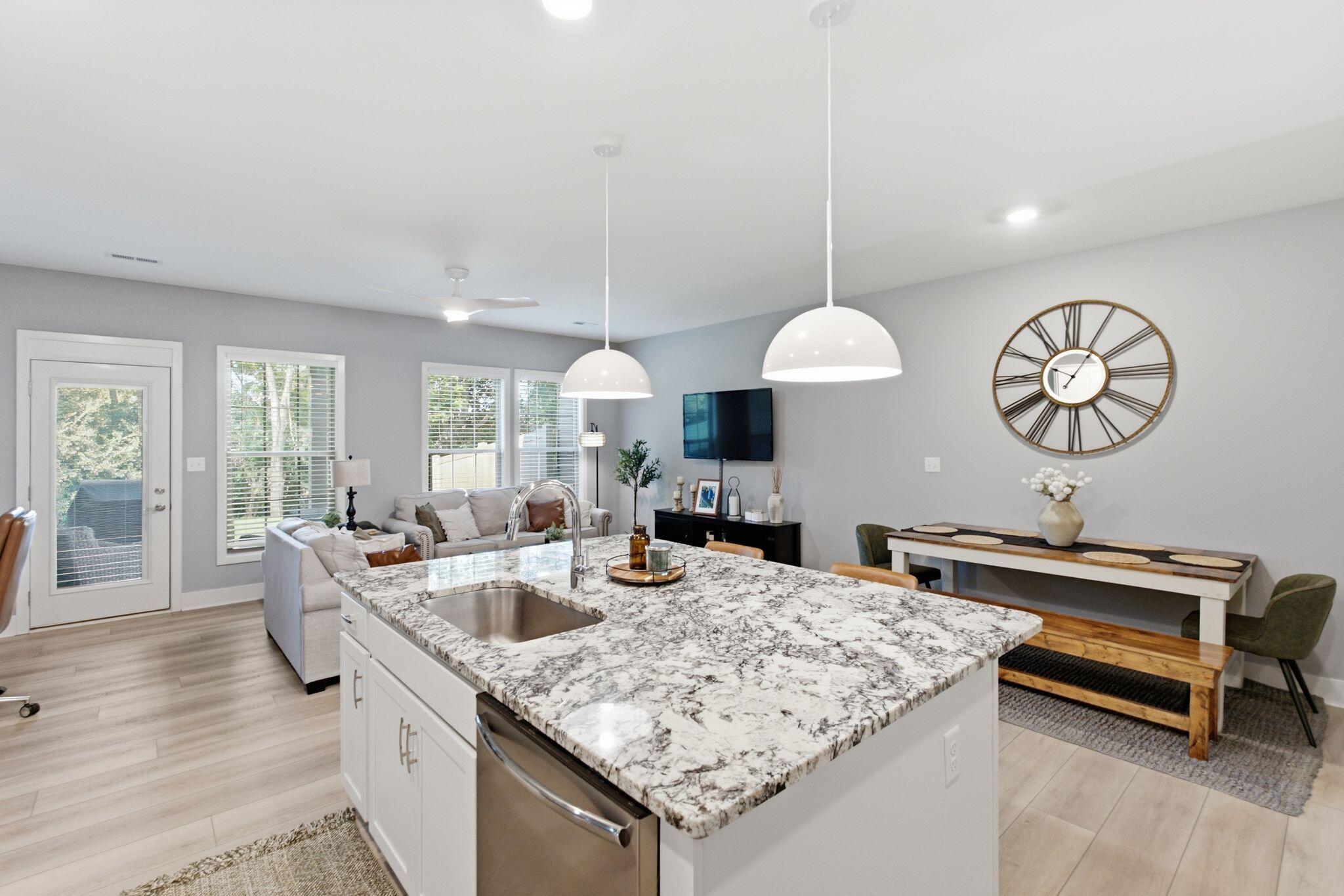 3322 Kestrel Cove