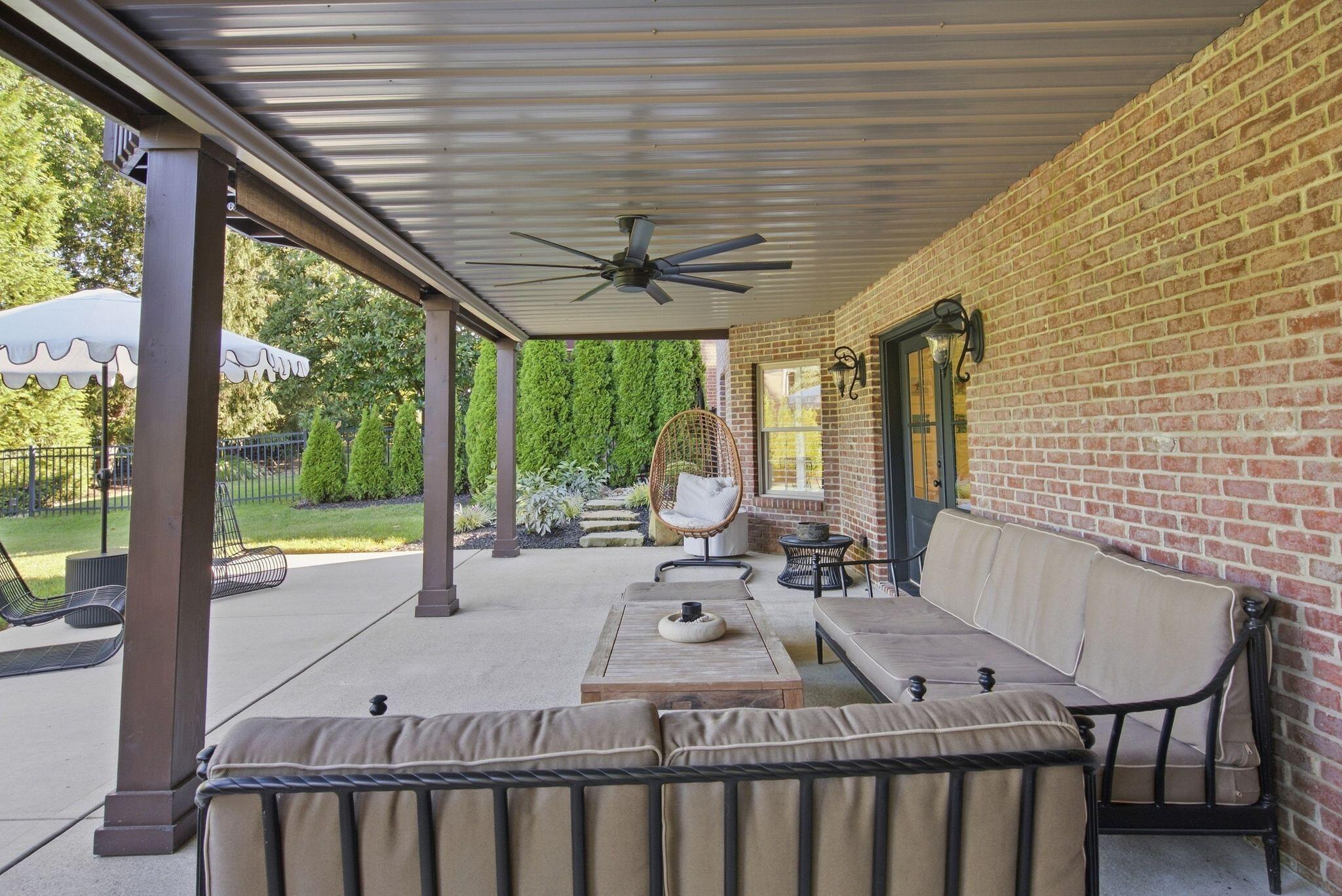945 Princess Doreen Drive