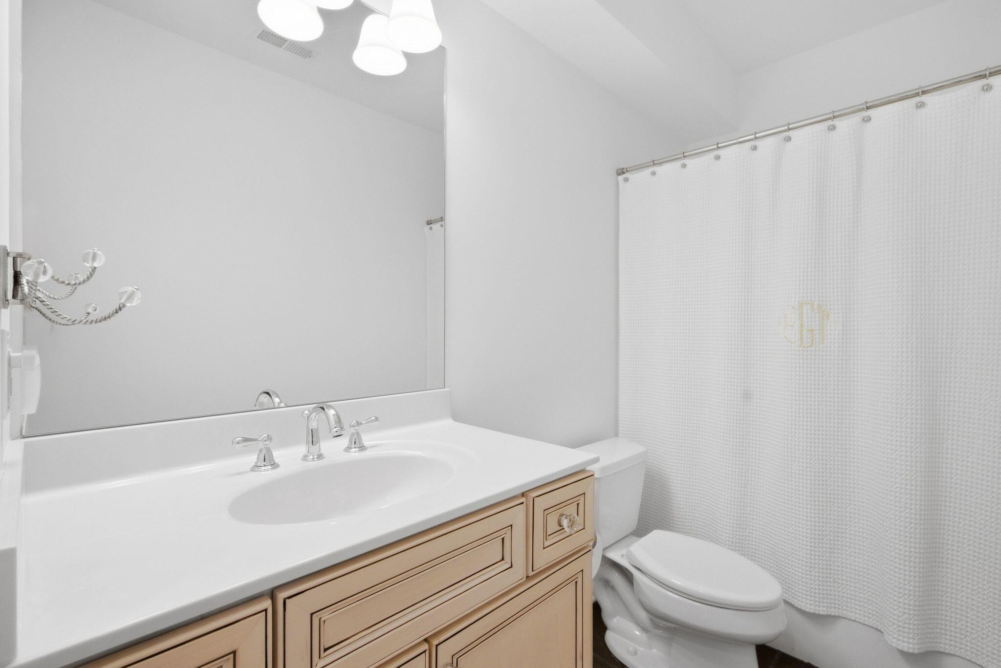 945 Princess Doreen Drive