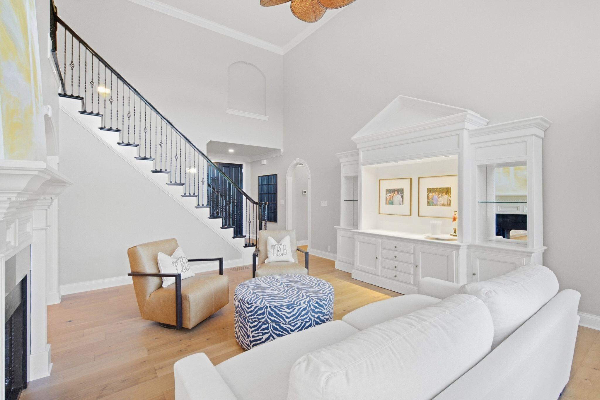 945 Princess Doreen Drive