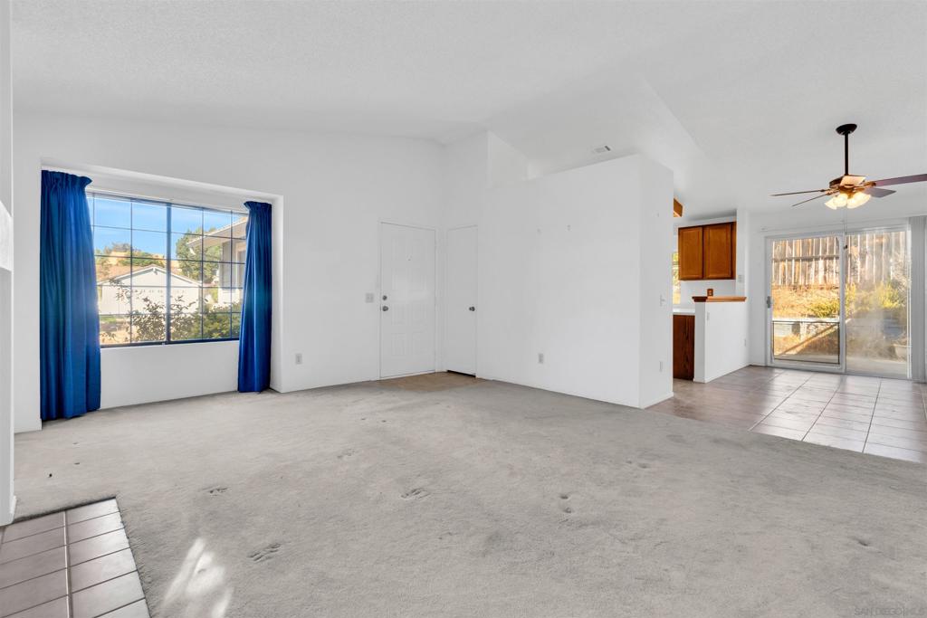27186 Rainbow Creek Dr