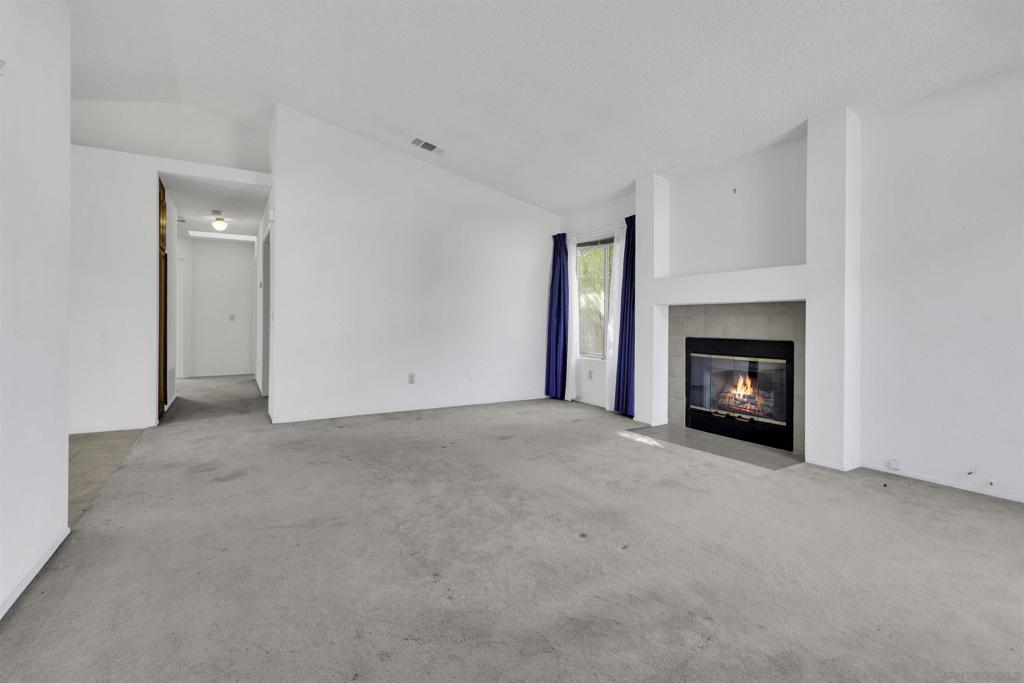 27186 Rainbow Creek Dr
