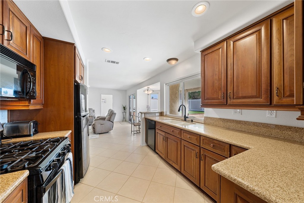 41099 Willowbend Drive