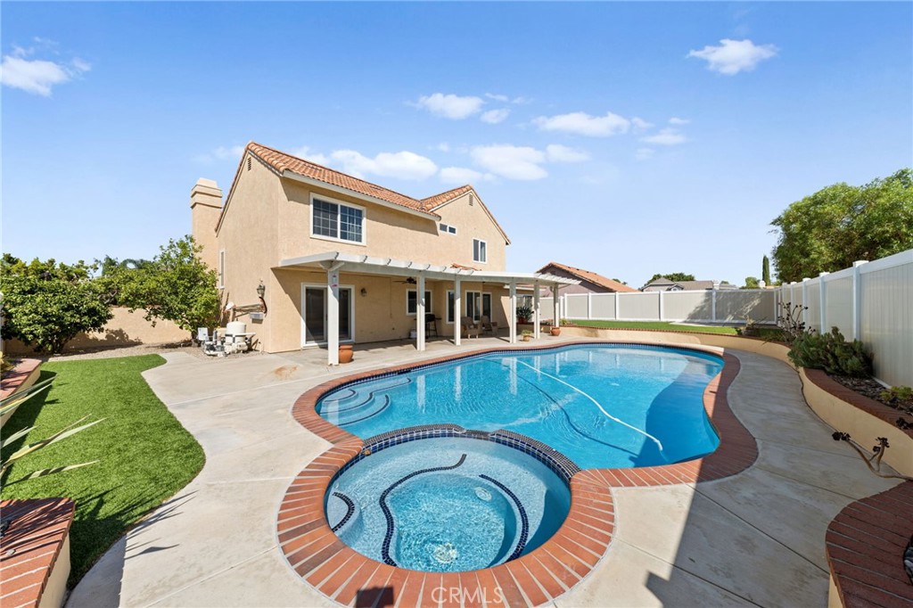 41099 Willowbend Drive