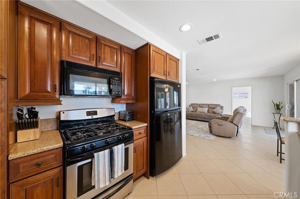 41099 Willowbend Drive