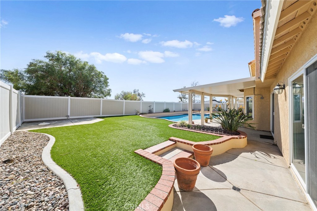 41099 Willowbend Drive