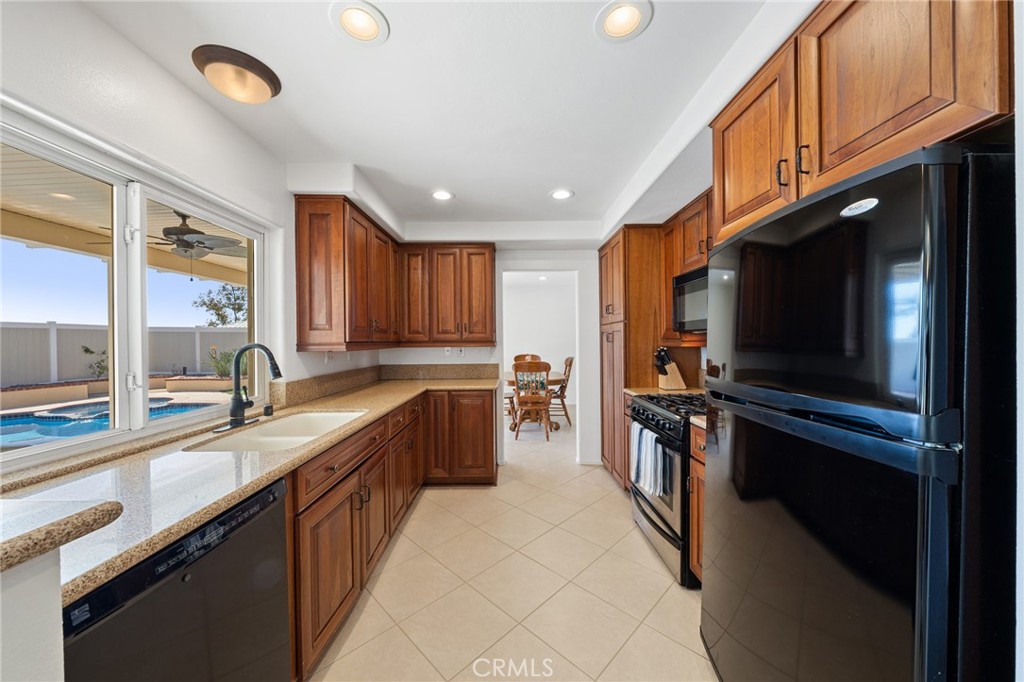 41099 Willowbend Drive