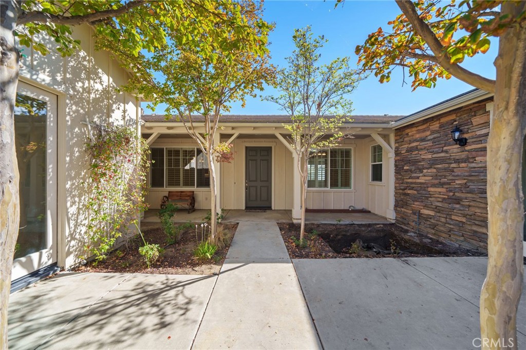 43062 Calle Ventura