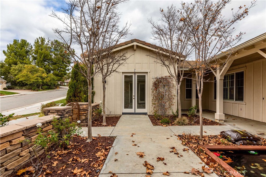 43062 Calle Ventura