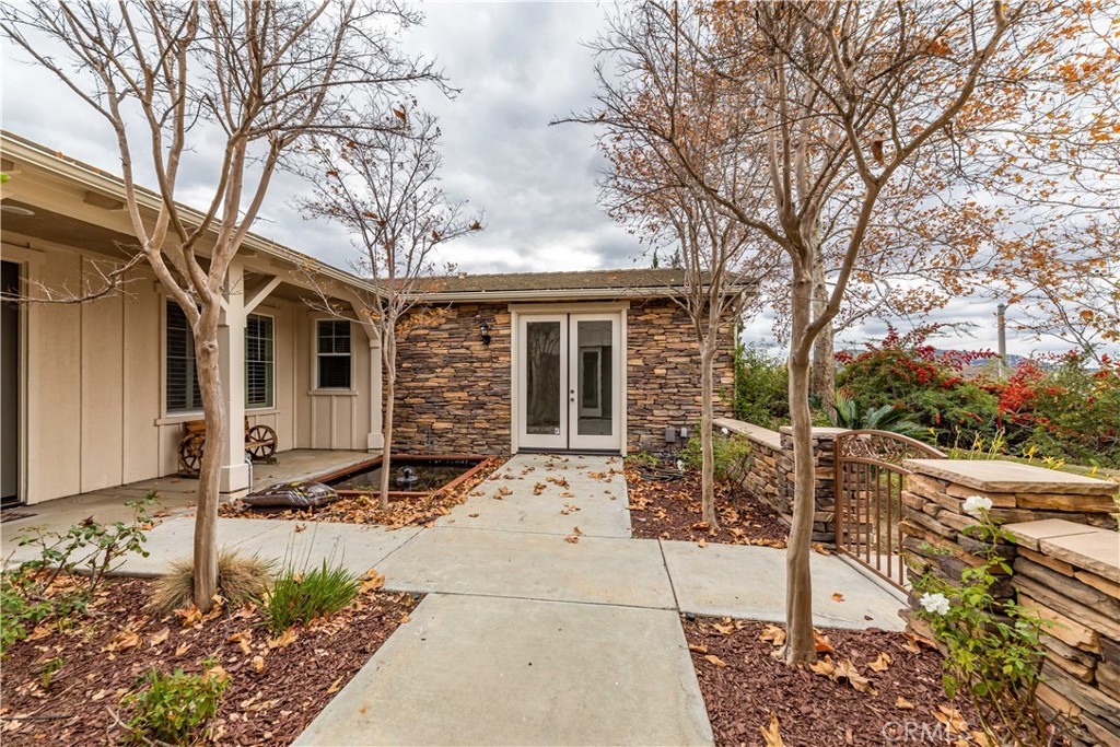 43062 Calle Ventura