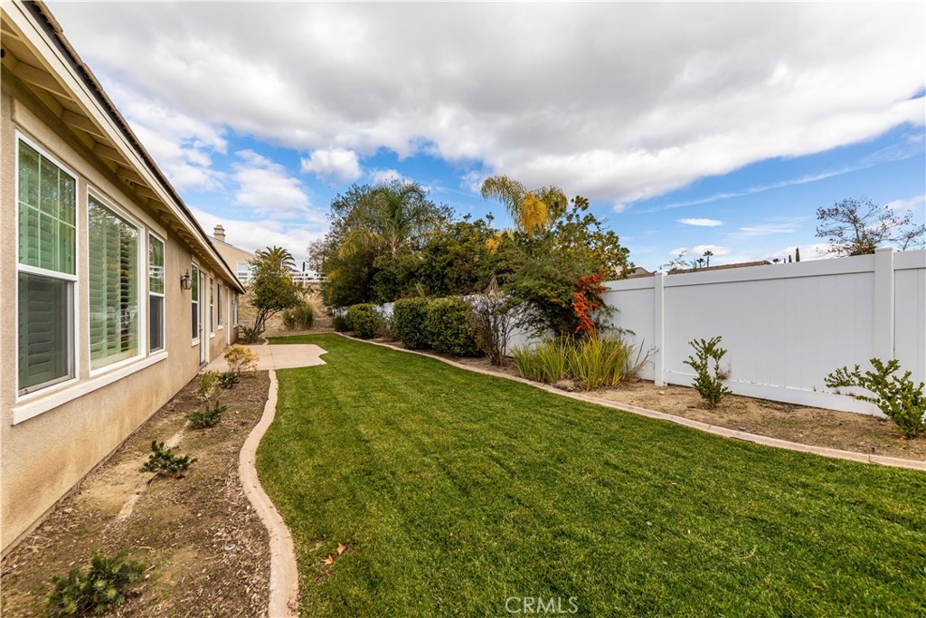 43062 Calle Ventura