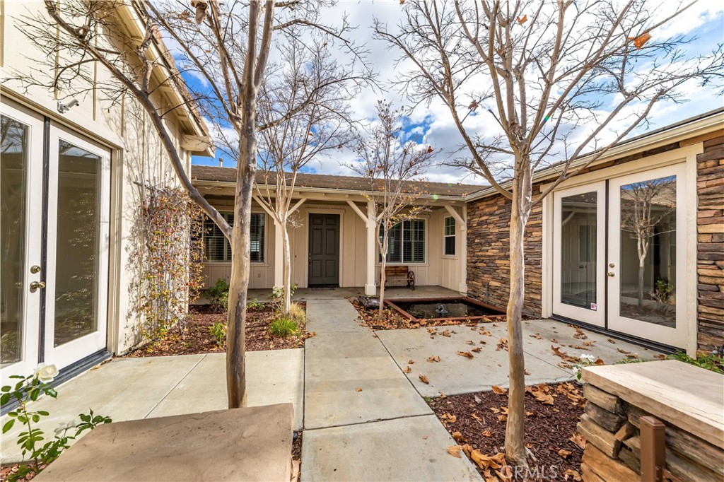 43062 Calle Ventura