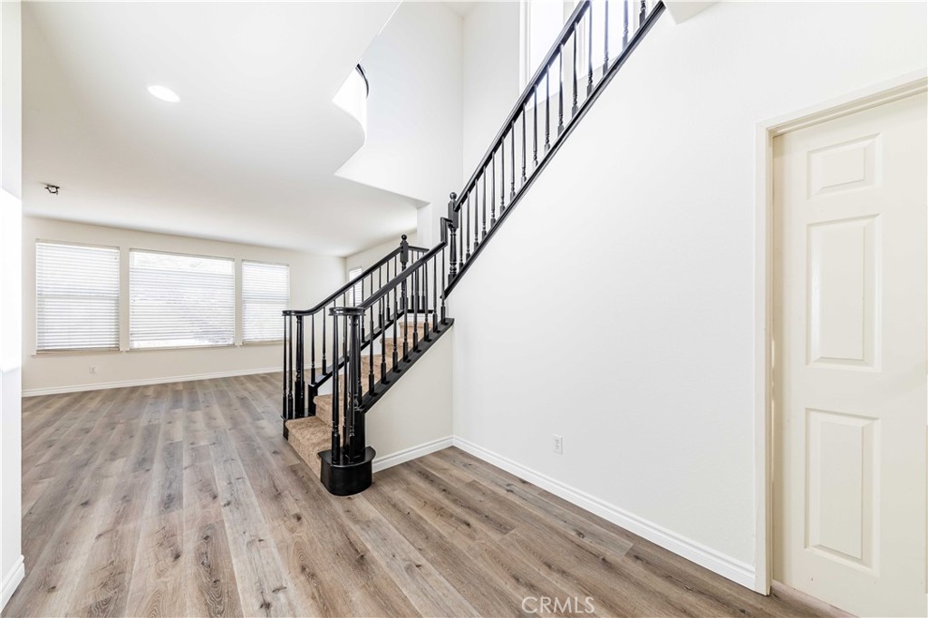 32925 Cloverdale Court